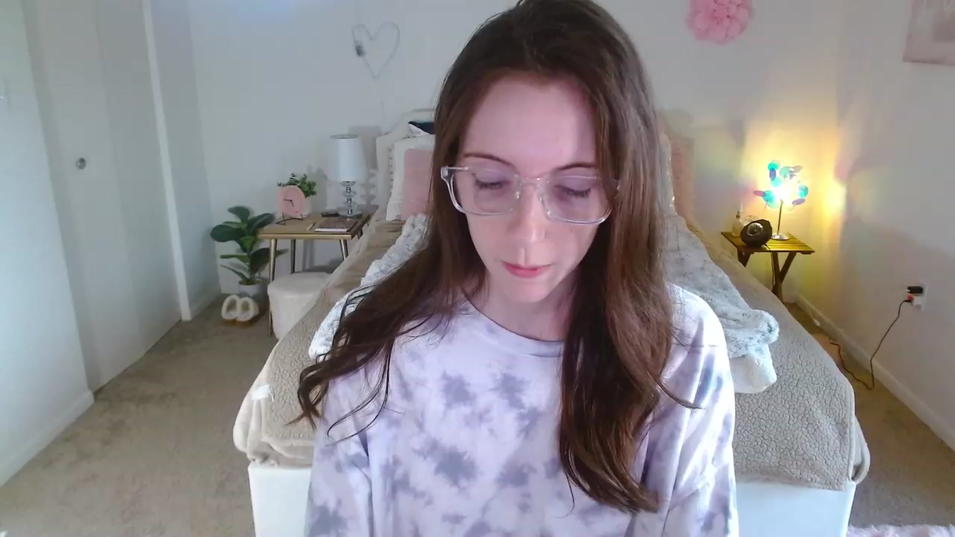 Gallery image thumbnail from MangoMae's myfreecams stream on, 11/01/2023, 22:03 image 14 of 20