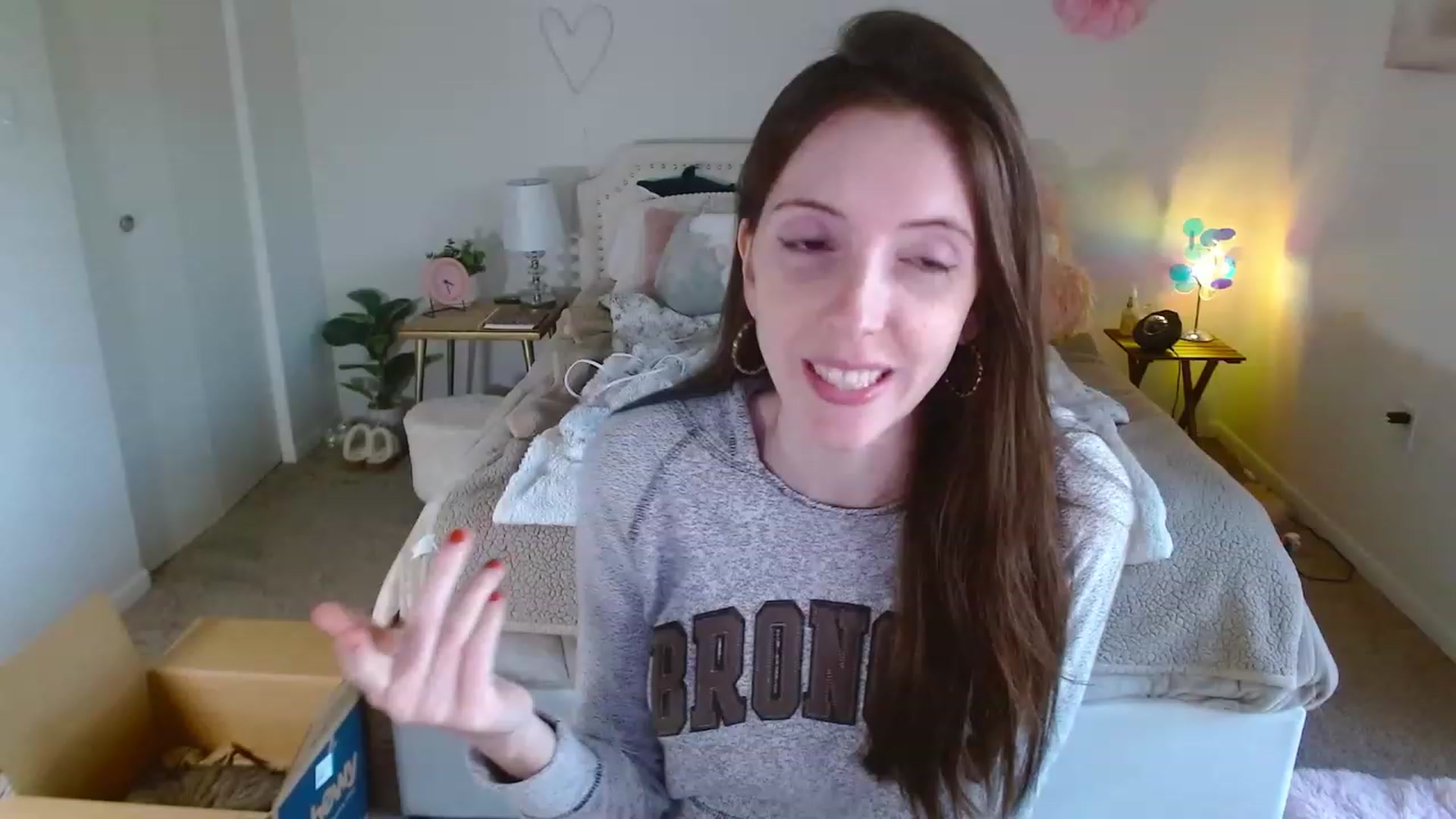 Gallery image thumbnail from MangoMae's myfreecams stream on, 11/11/2023, 22:02 image 3 of 20