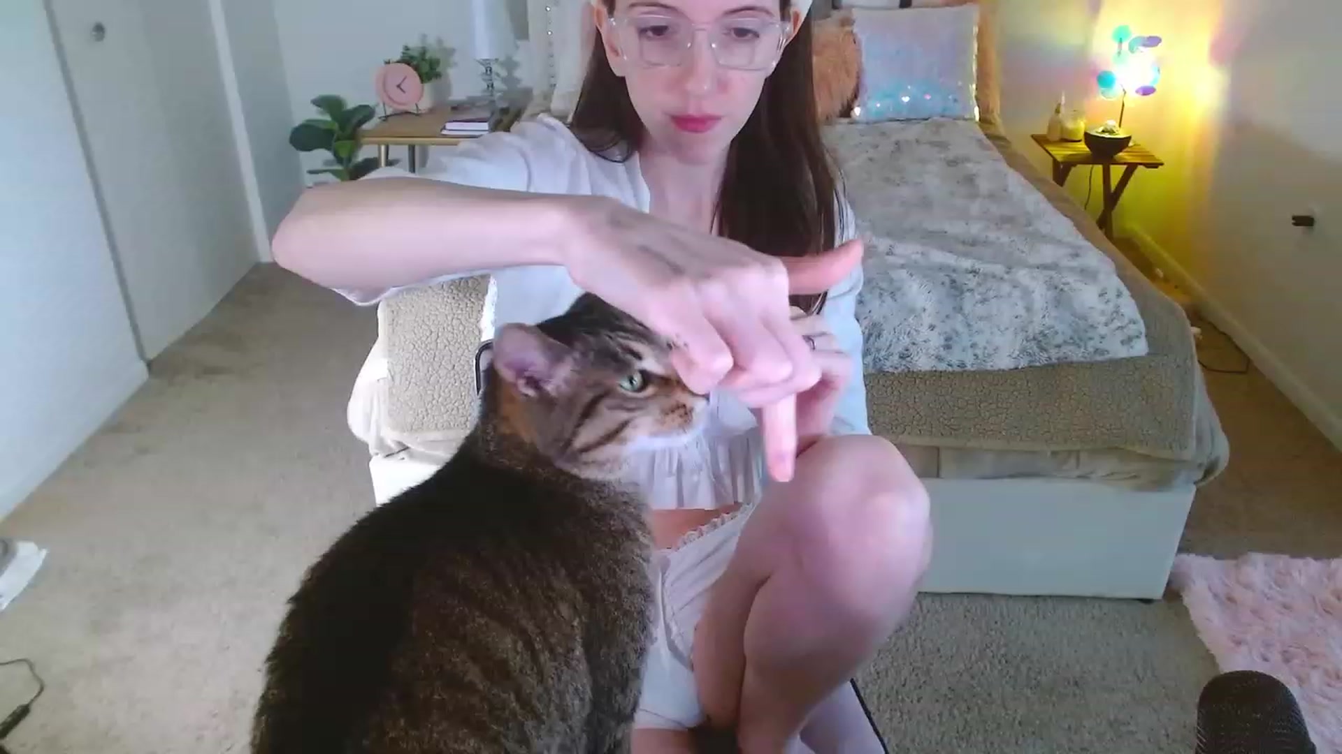 Gallery image thumbnail from MangoMae's myfreecams stream on, 11/17/2023, 22:21 image 19 of 20