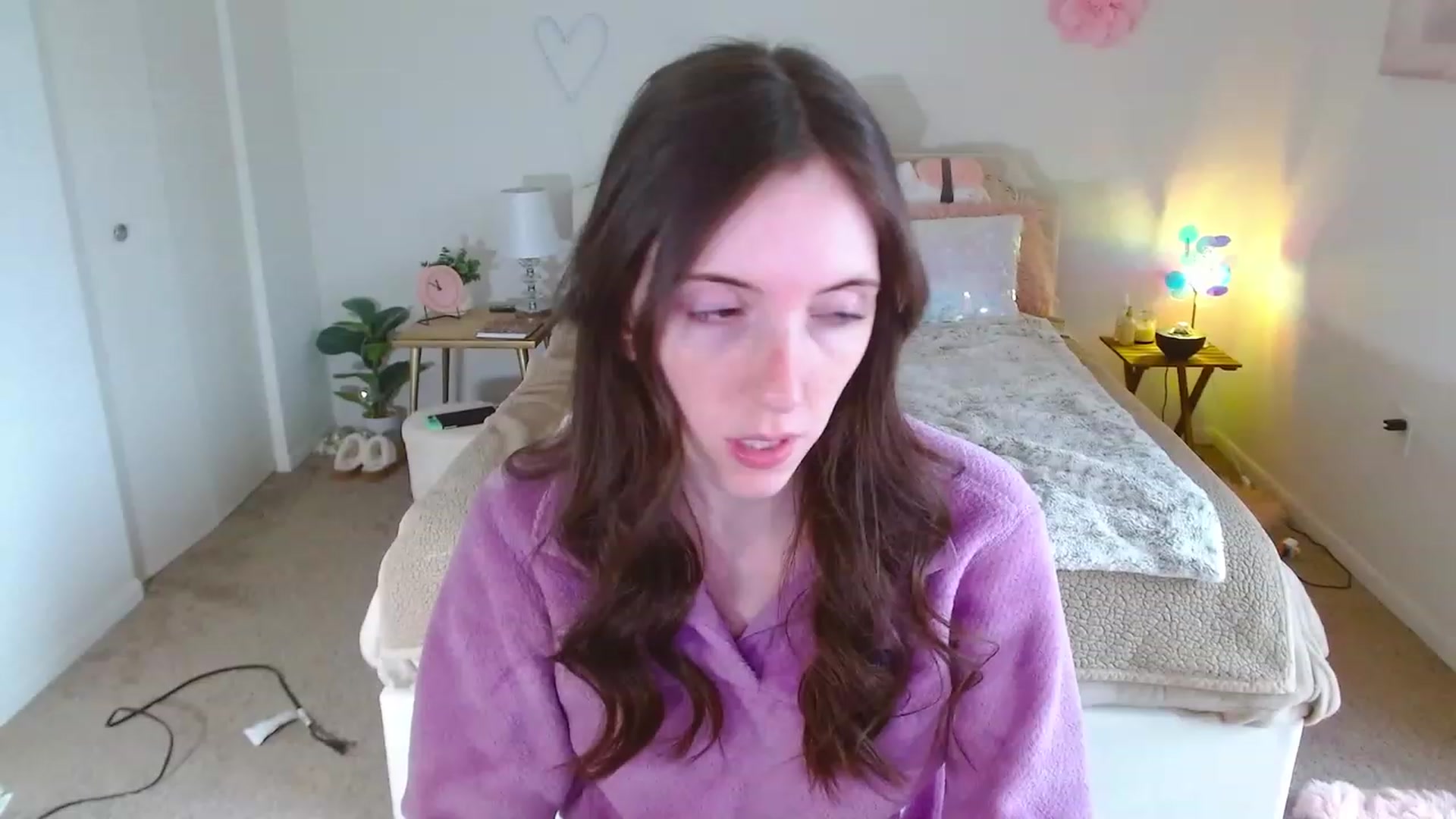 Gallery image thumbnail from MangoMae's myfreecams stream on, 11/26/2023, 17:17 image 15 of 20