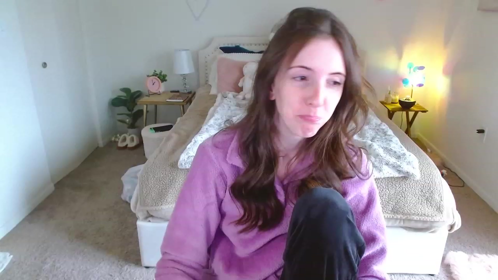 Gallery image thumbnail from MangoMae's myfreecams stream on, 11/26/2023, 19:23 image 13 of 20