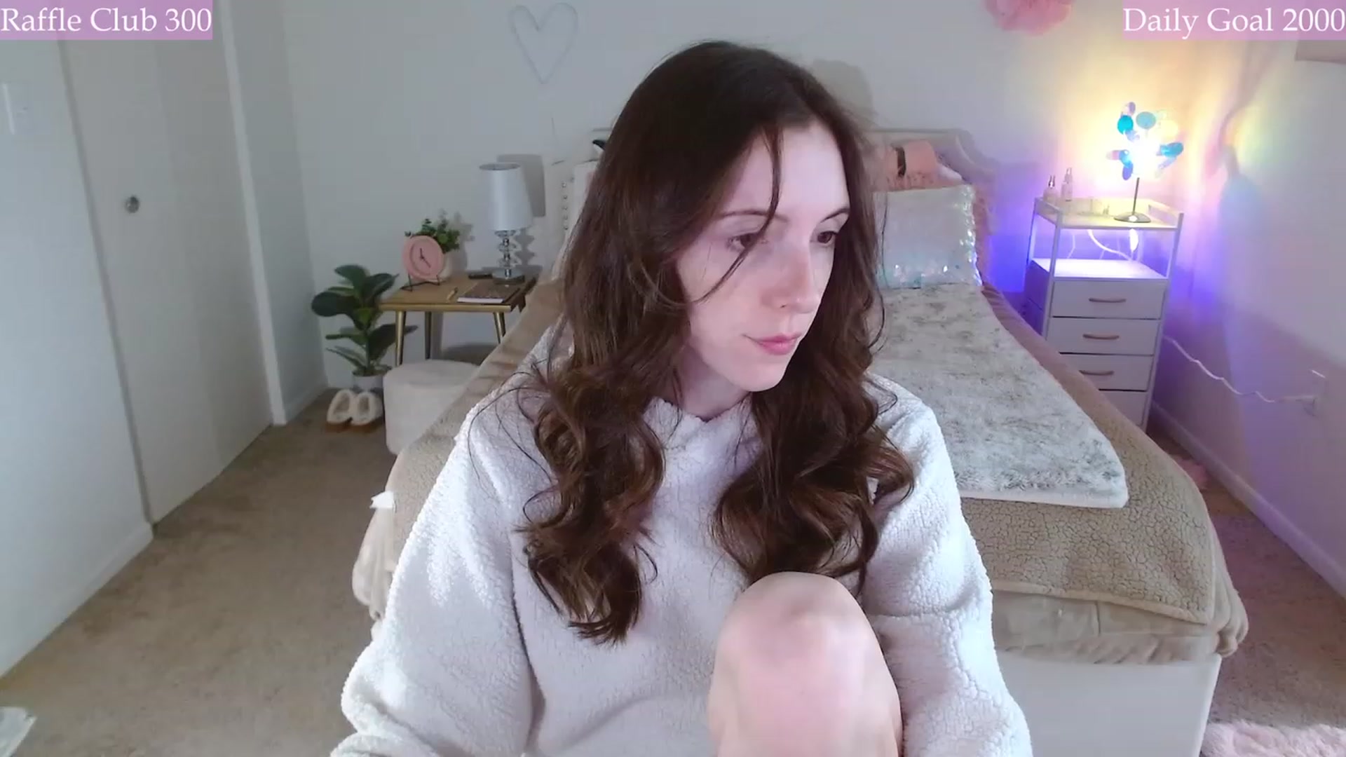 Gallery image thumbnail from MangoMae's myfreecams stream on, 12/03/2023, 17:42 image 3 of 20