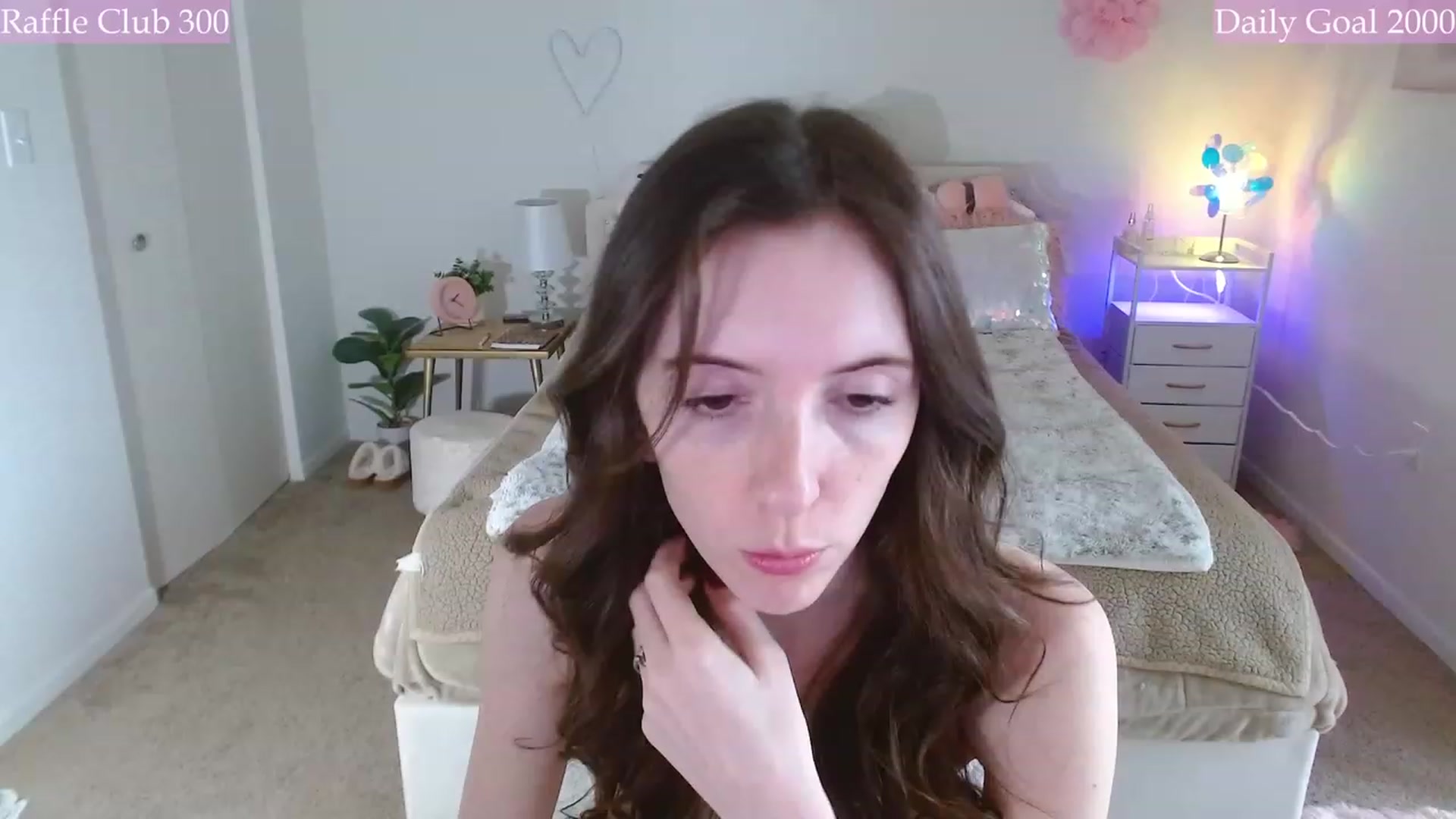 Gallery image thumbnail from MangoMae's myfreecams stream on, 12/03/2023, 19:36 image 7 of 20