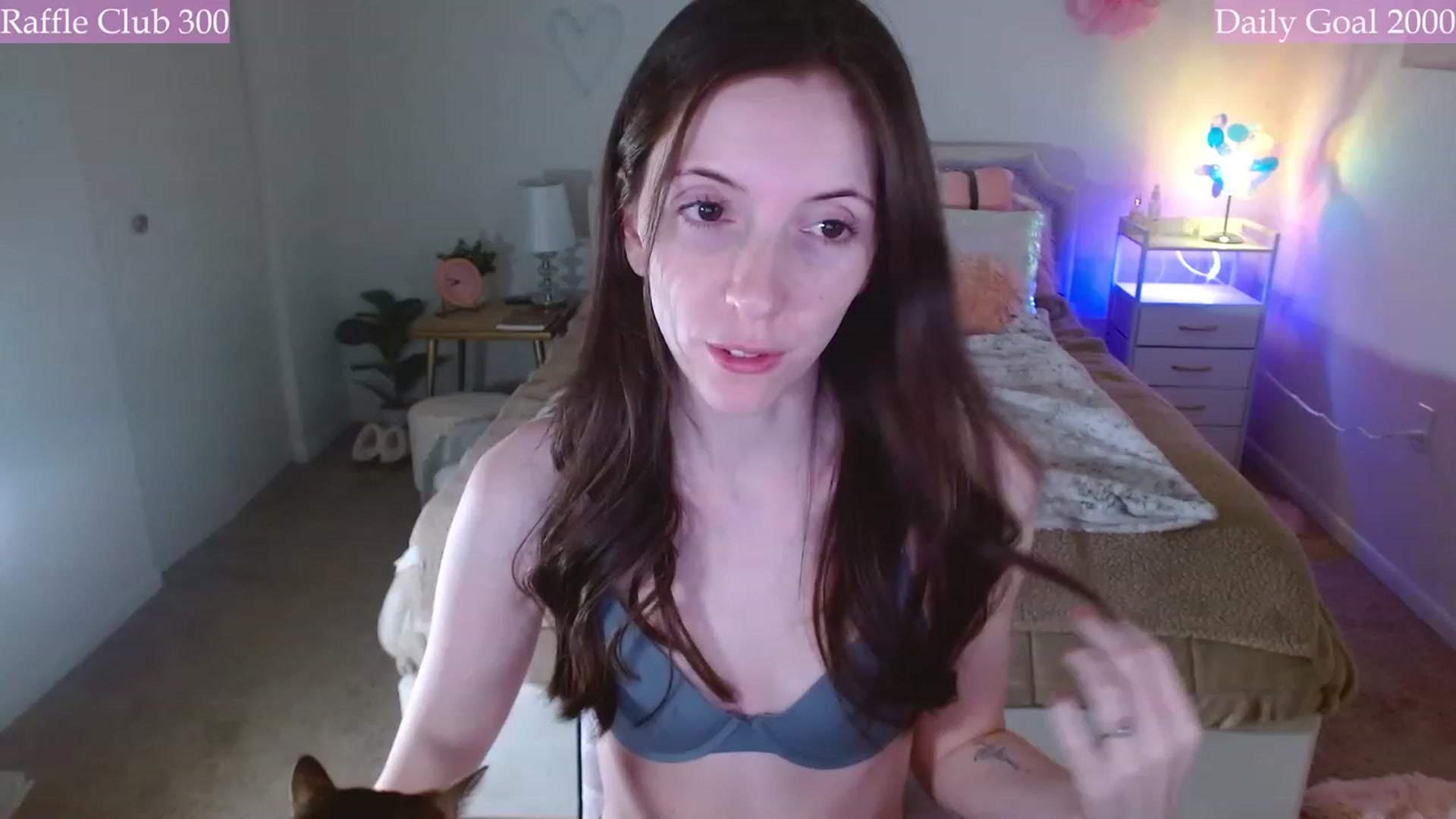 Gallery image thumbnail from MangoMae's myfreecams stream on, 12/07/2023, 01:53 image 18 of 20