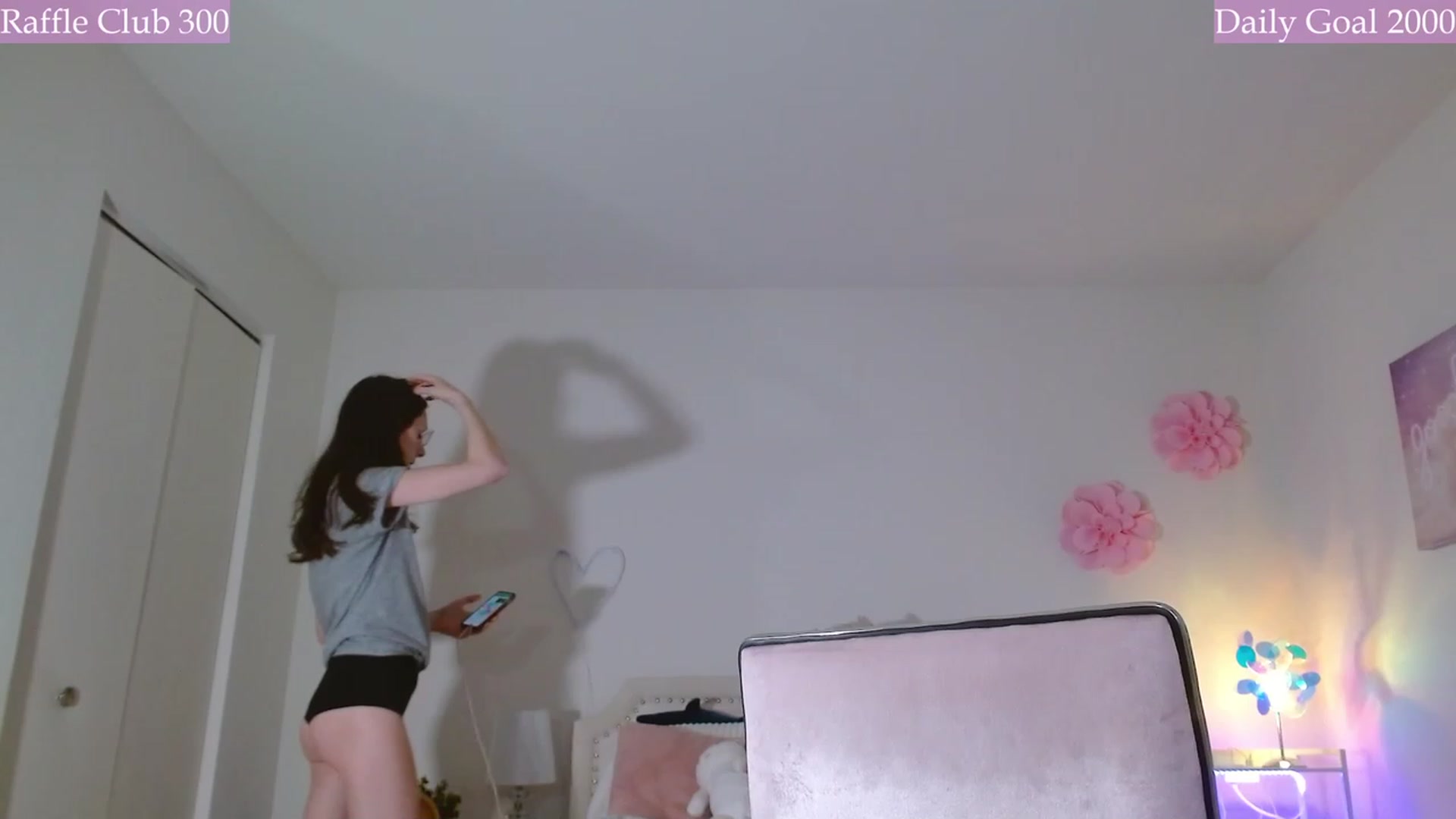 Gallery image thumbnail from MangoMae's myfreecams stream on, 12/07/2023, 23:59 image 20 of 20