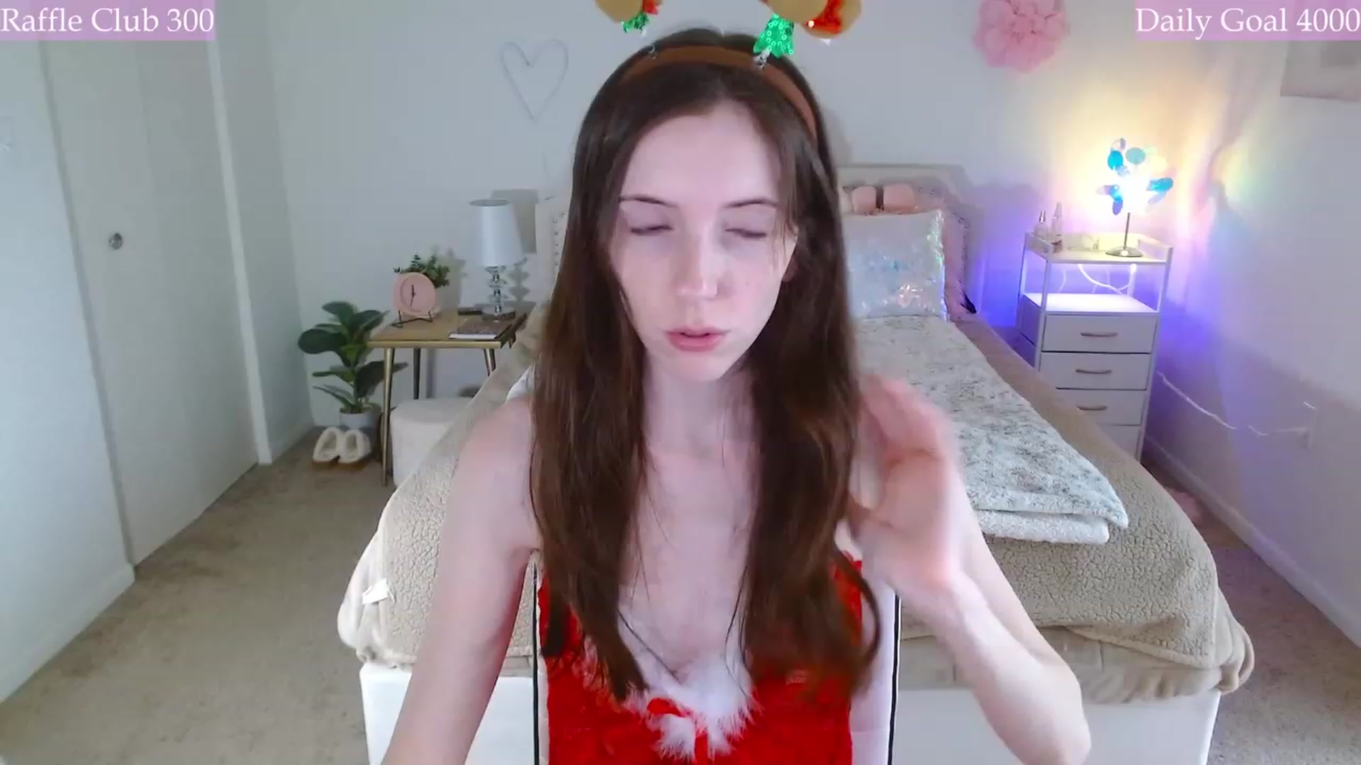 Gallery image thumbnail from MangoMae's myfreecams stream on, 12/10/2023, 17:59 image 1 of 20