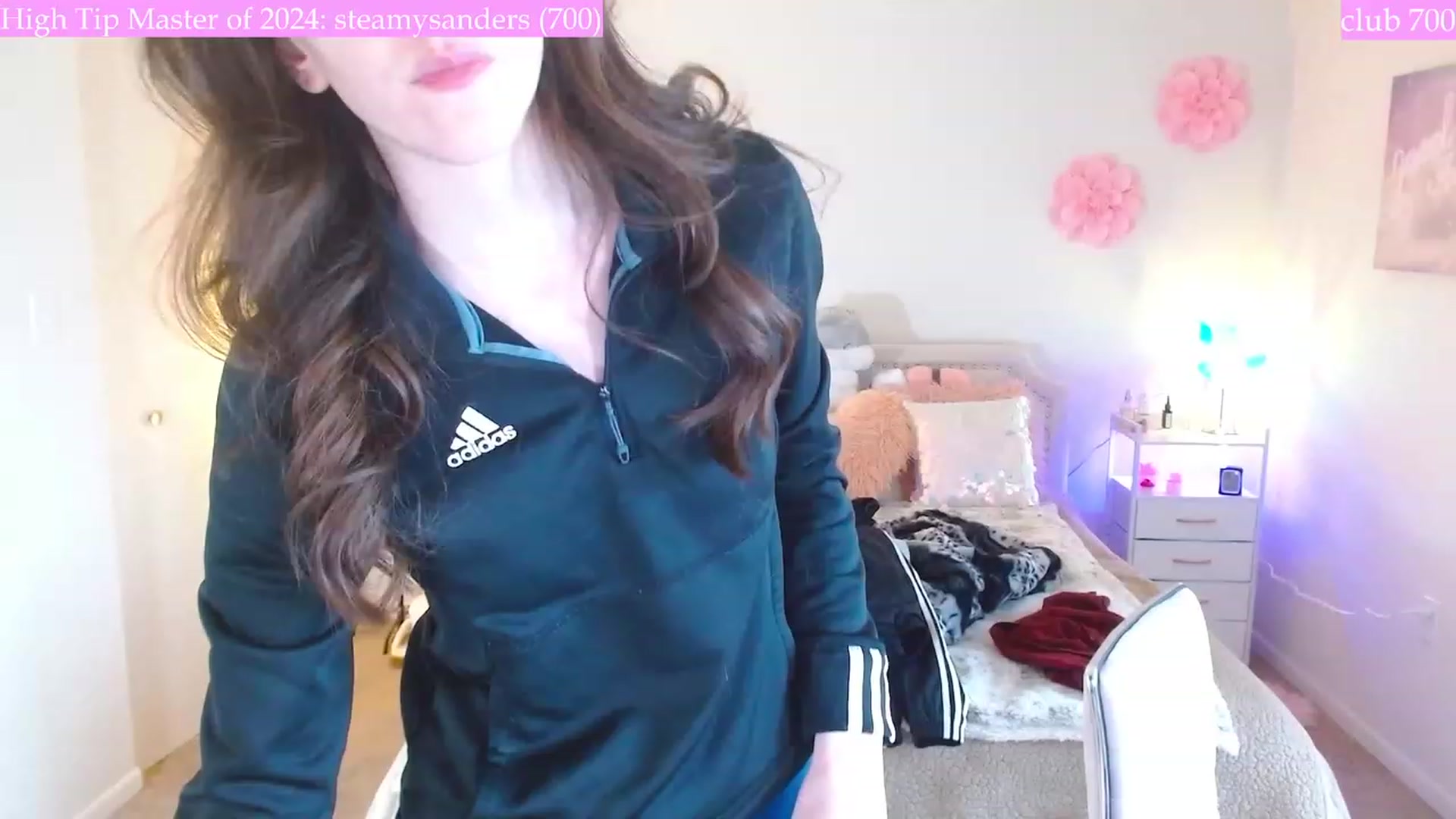 Gallery image thumbnail from MangoMae's myfreecams stream on, 01/01/2024, 20:31 image 11 of 20