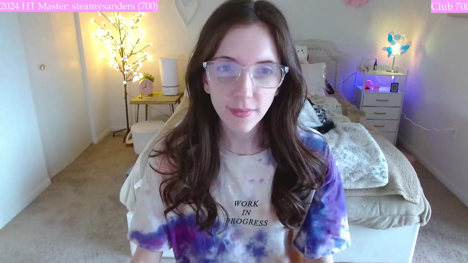 Gallery image thumbnail from MangoMae's myfreecams stream on, 01/02/2024, 17:55 image 10 of 20