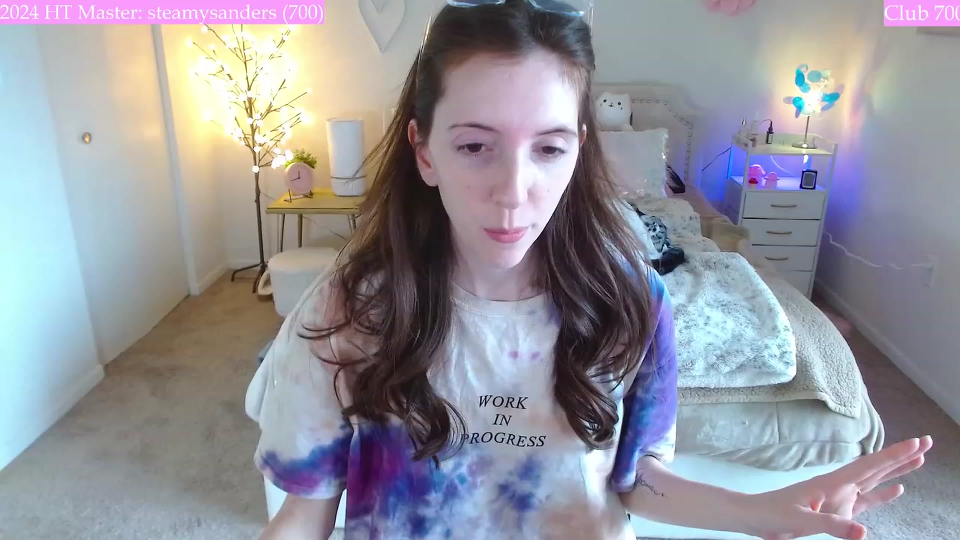 Gallery image thumbnail from MangoMae's myfreecams stream on, 01/02/2024, 17:55 image 11 of 20