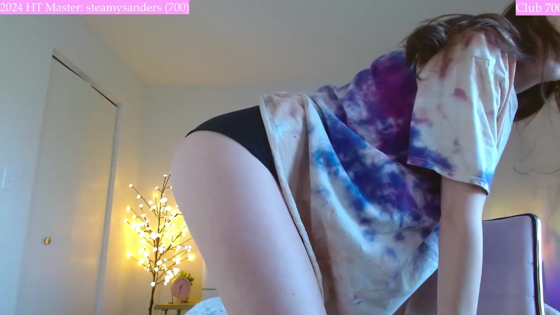 Gallery image thumbnail from MangoMae's myfreecams stream on, 01/02/2024, 18:54 image 11 of 20