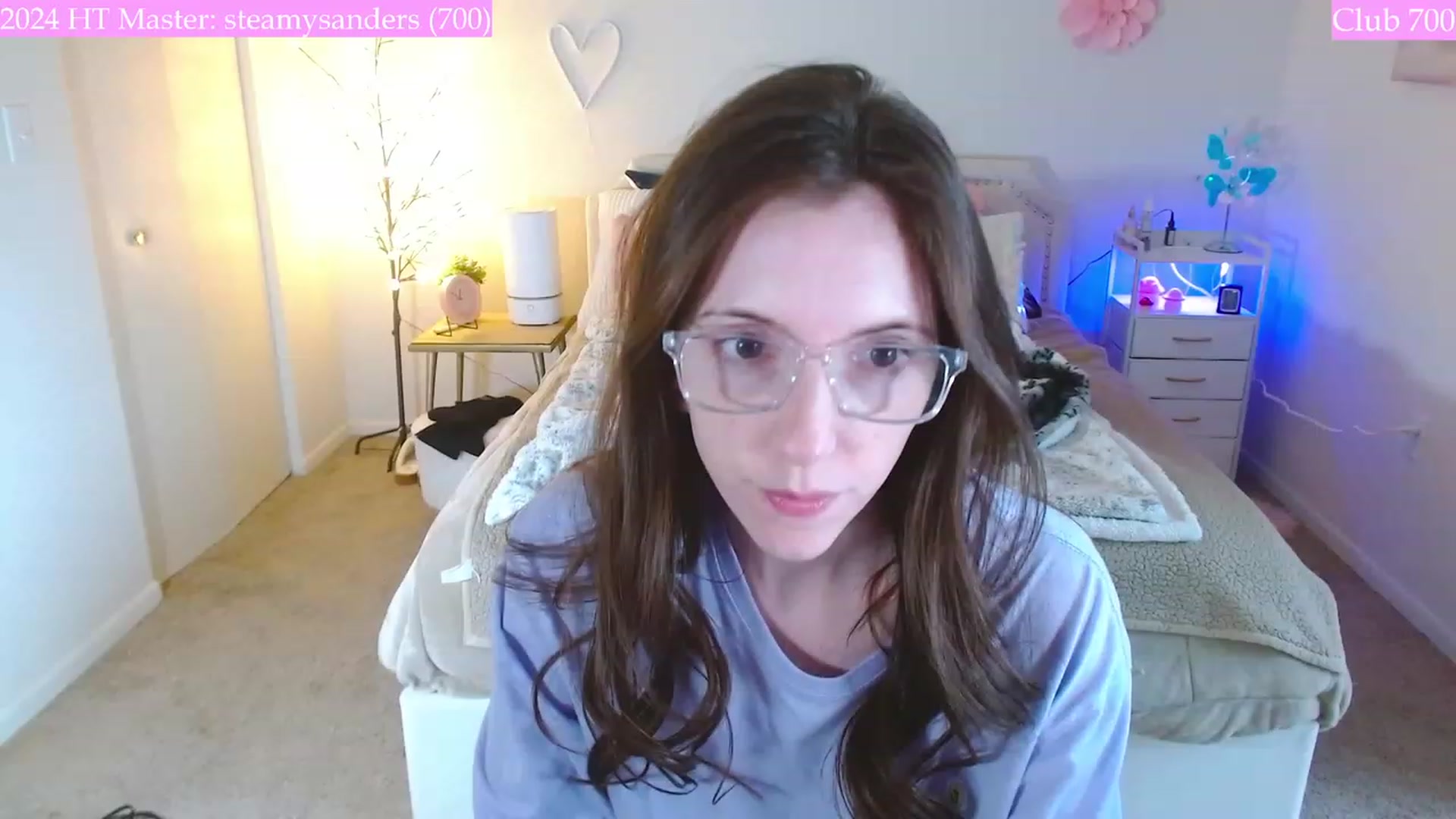 Gallery image thumbnail from MangoMae's myfreecams stream on, 01/03/2024, 17:54 image 20 of 20