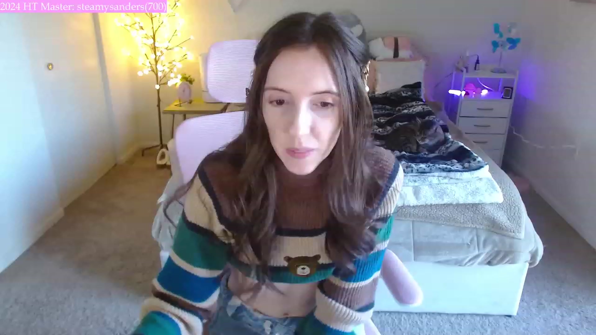 Gallery image thumbnail from MangoMae's myfreecams stream on, 02/01/2024, 19:06 image 14 of 20