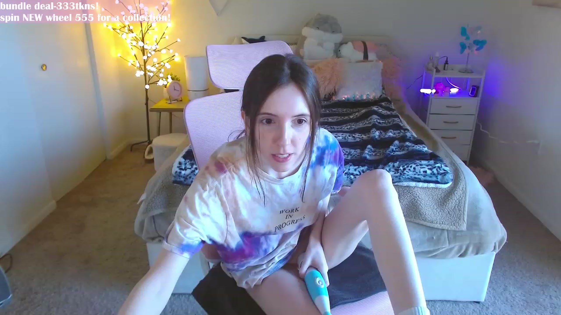 Gallery image thumbnail from MangoMae's myfreecams stream on, 02/24/2024, 17:52 image 11 of 20