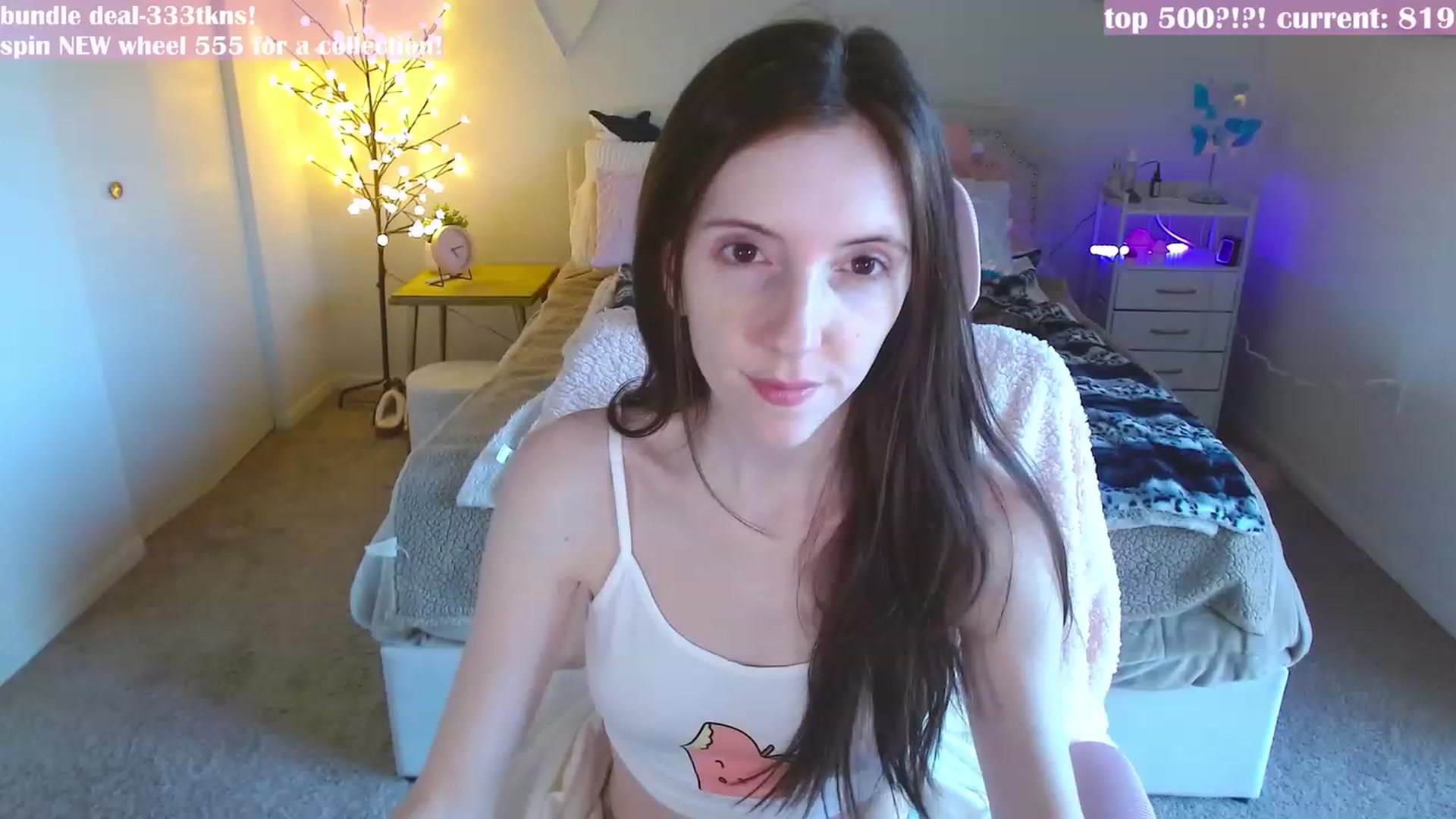 Gallery image thumbnail from MangoMae's myfreecams stream on, 02/29/2024, 22:36 image 5 of 20