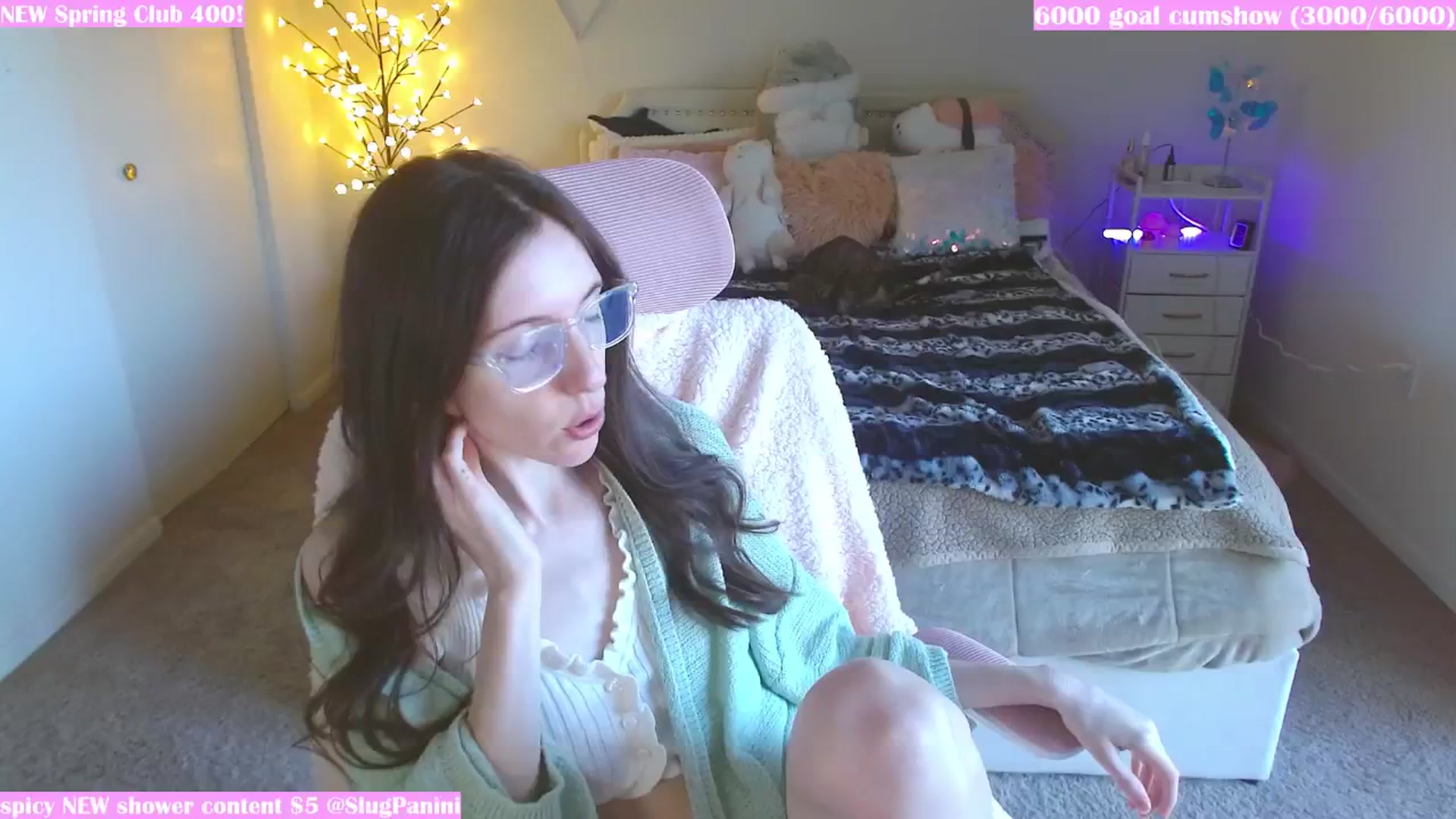 Gallery image thumbnail from MangoMae's myfreecams stream on, 03/03/2024, 20:38 image 13 of 20