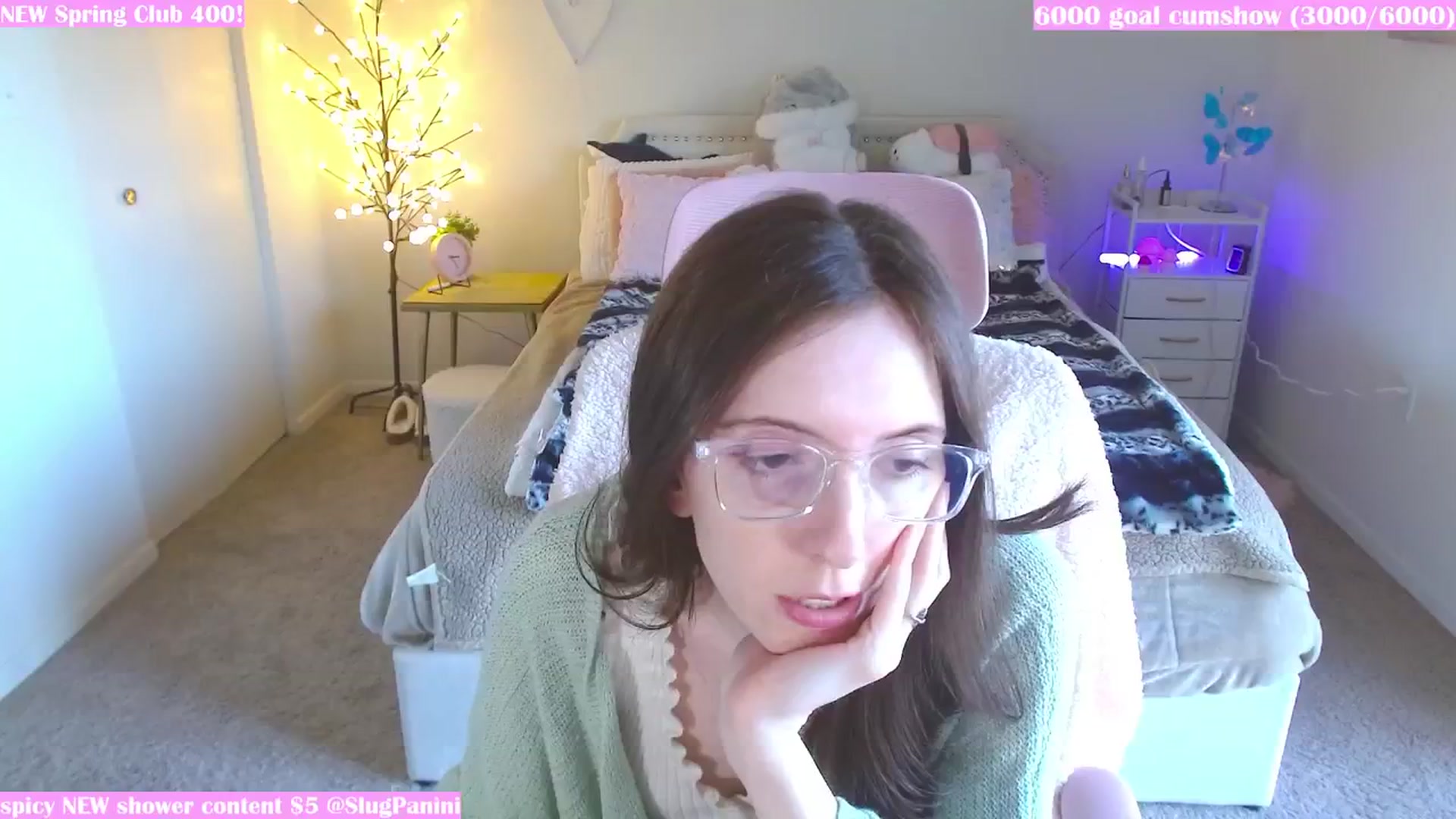Gallery image thumbnail from MangoMae's myfreecams stream on, 03/03/2024, 20:38 image 1 of 20