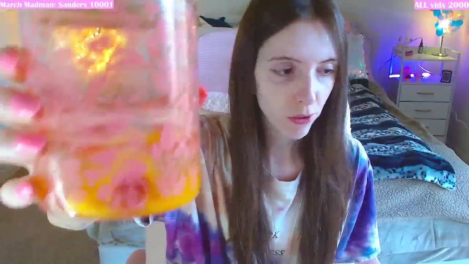 Gallery image thumbnail from MangoMae's myfreecams stream on, 03/16/2024, 15:31 image 6 of 20