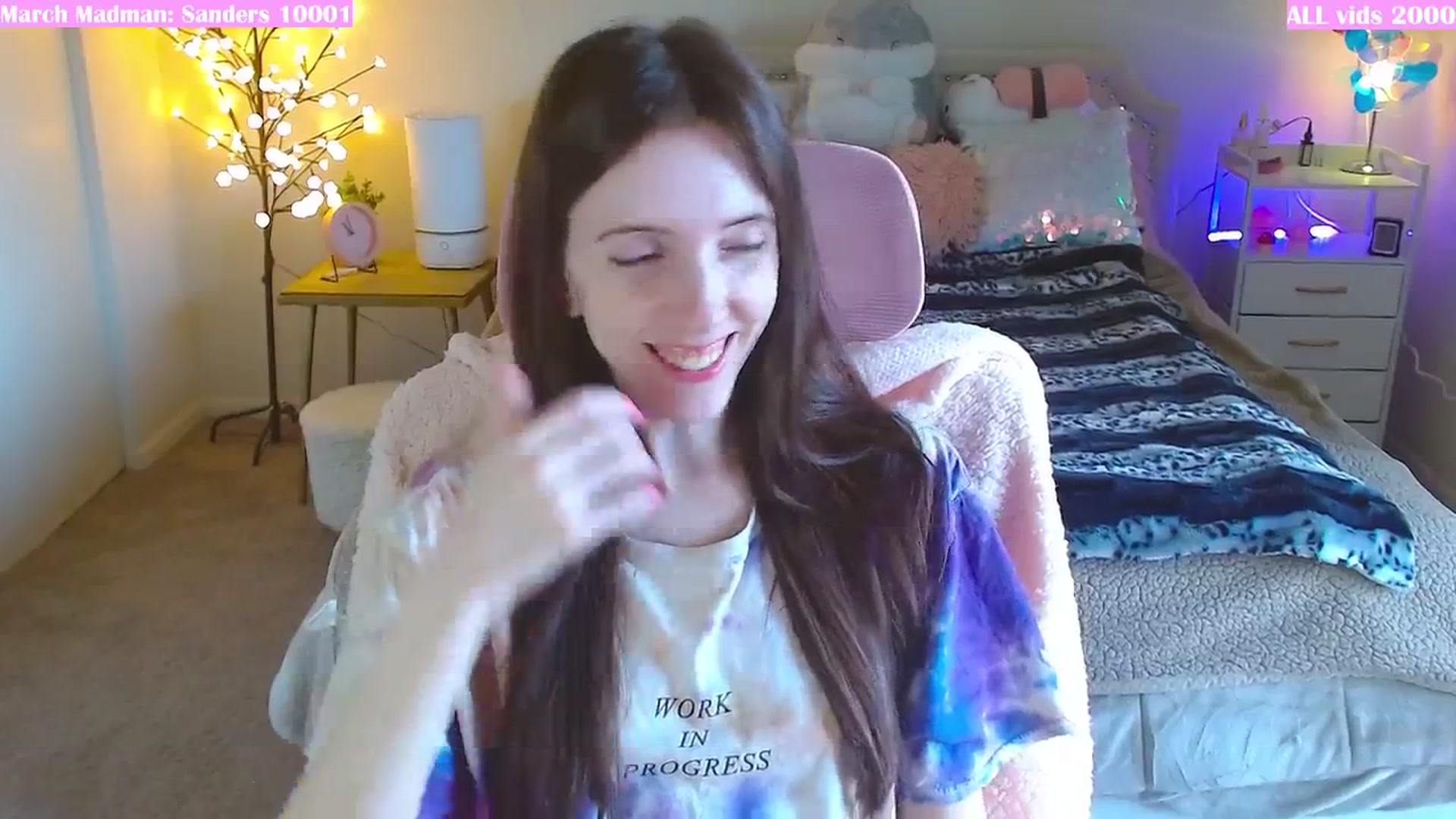 Gallery image thumbnail from MangoMae's myfreecams stream on, 03/16/2024, 15:31 image 10 of 20