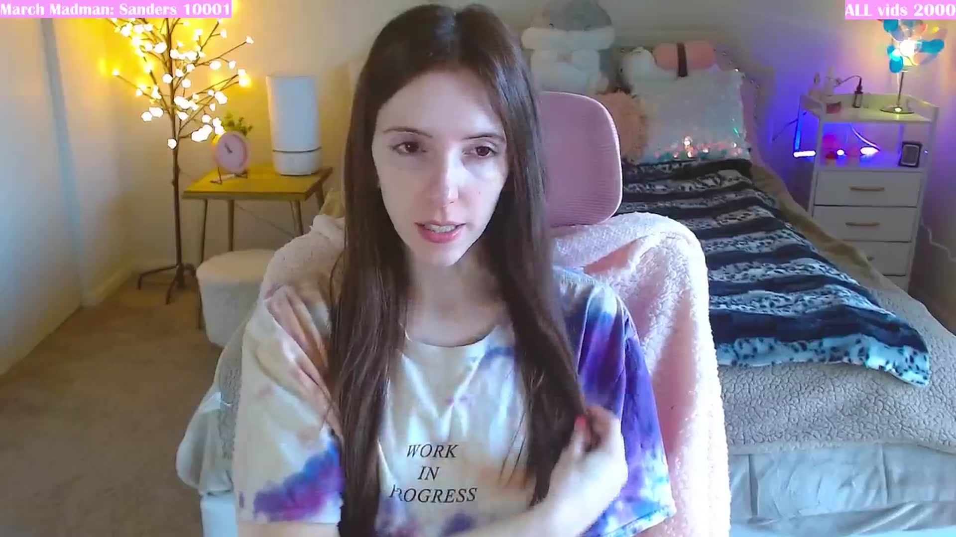 Gallery image thumbnail from MangoMae's myfreecams stream on, 03/16/2024, 15:31 image 9 of 20