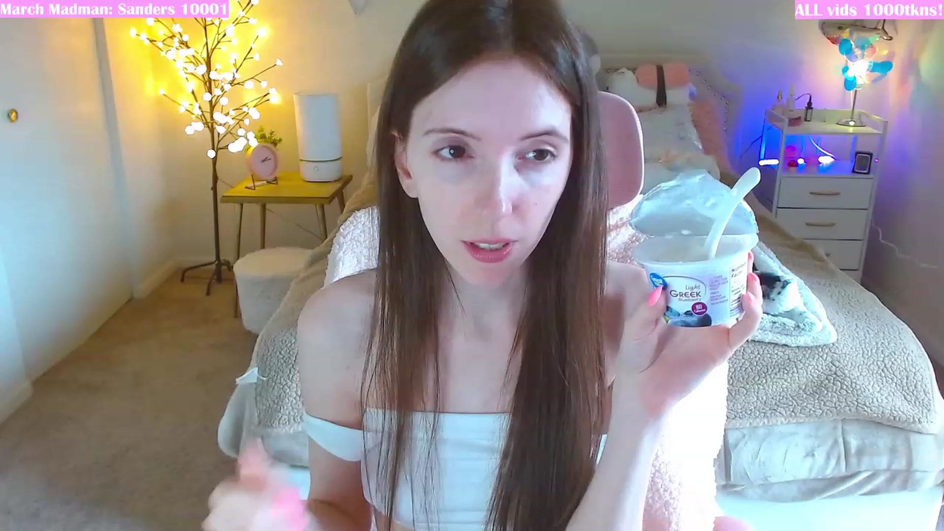 Gallery image thumbnail from MangoMae's myfreecams stream on, 03/16/2024, 18:34 image 1 of 20