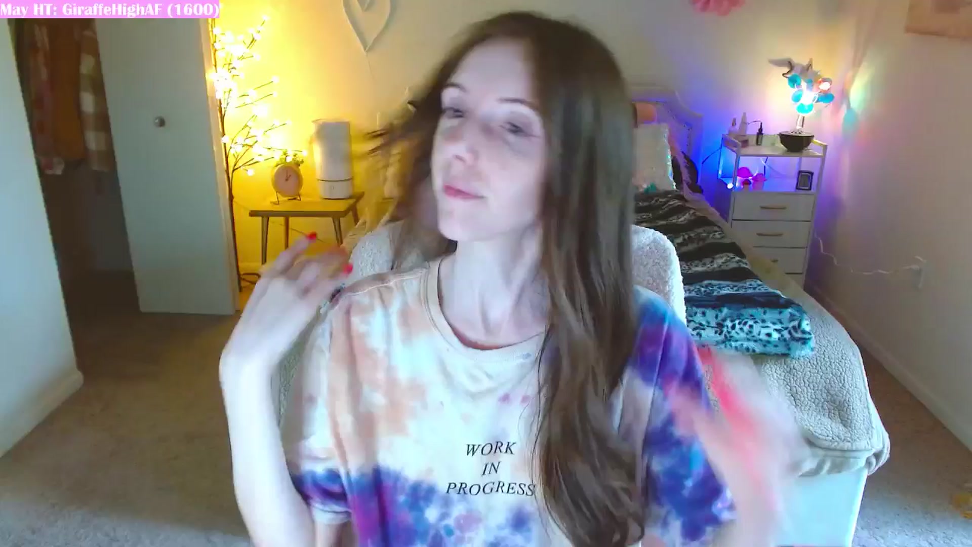 Gallery image thumbnail from MangoMae's myfreecams stream on, 05/18/2024, 18:59 image 1 of 20