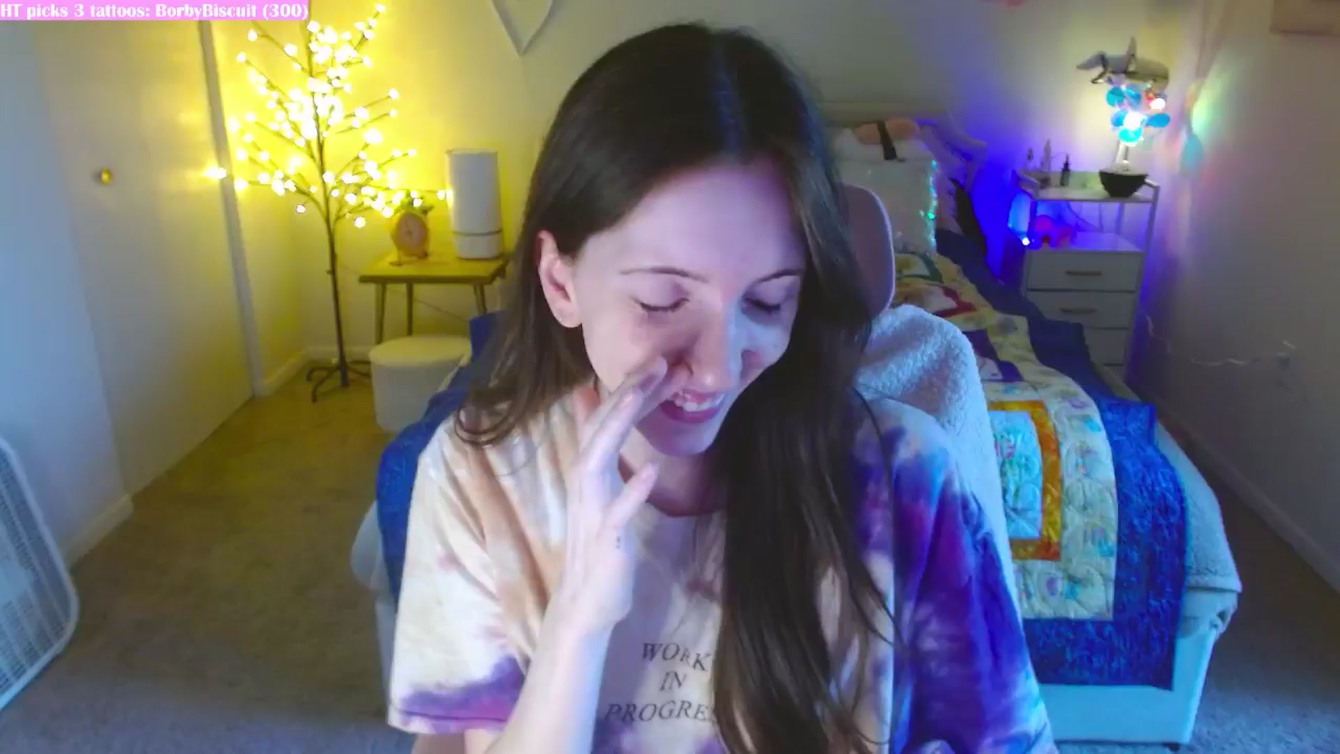 Gallery image thumbnail from MangoMae's myfreecams stream on, 06/12/2024, 23:05 image 6 of 20
