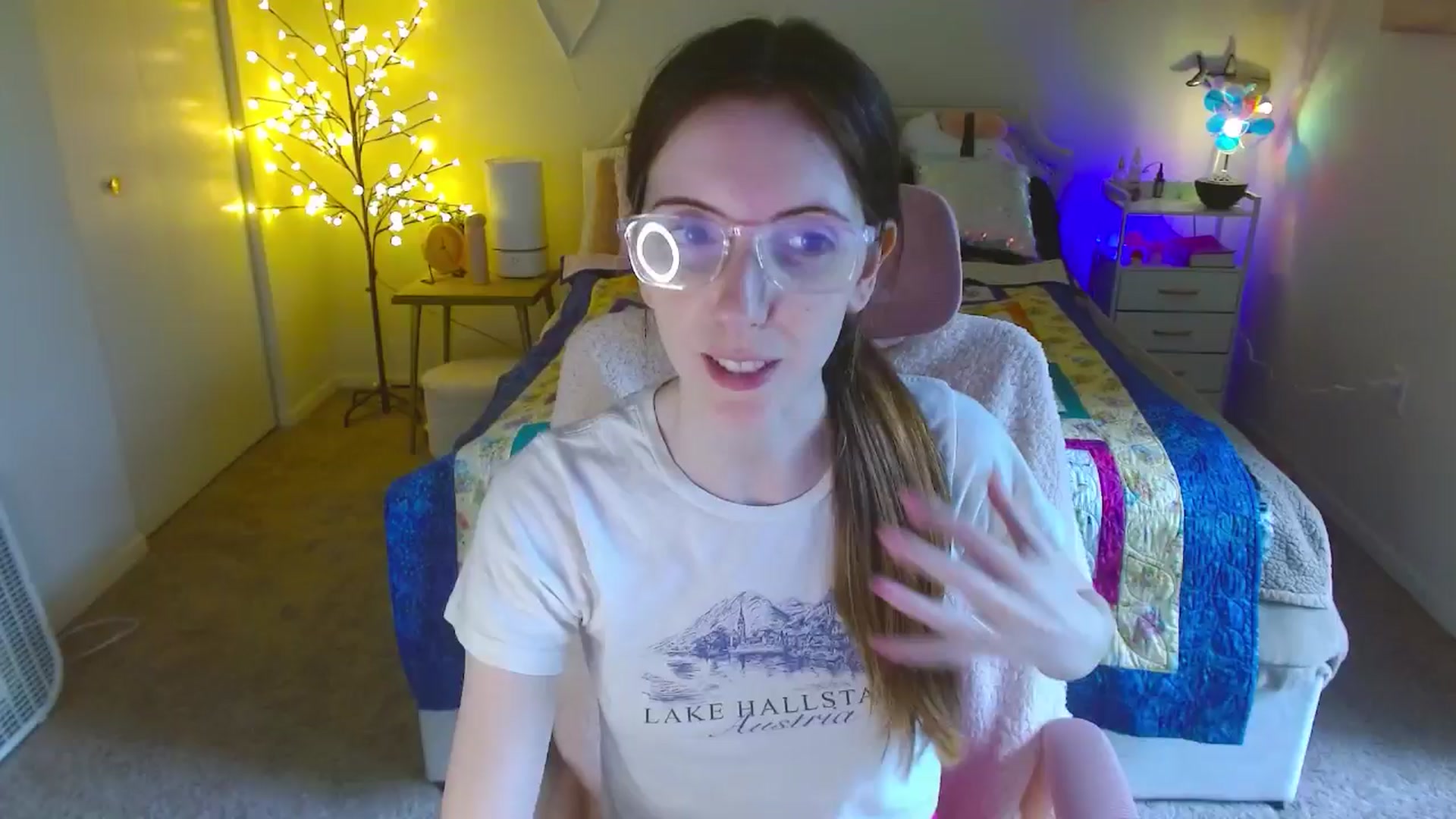 Gallery image thumbnail from MangoMae's myfreecams stream on, 06/29/2024, 16:55 image 16 of 20