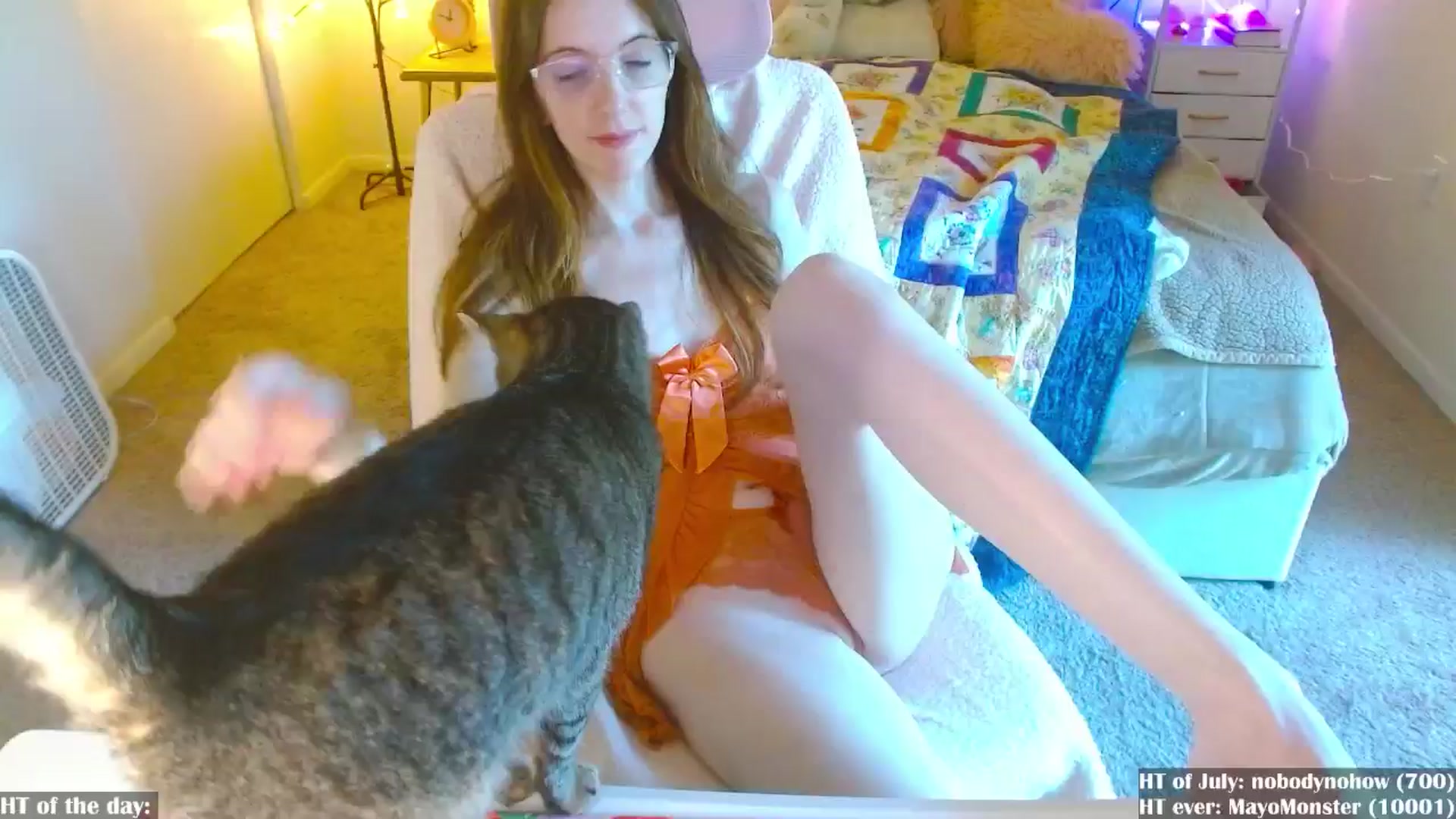 Gallery image thumbnail from MangoMae's myfreecams stream on, 07/05/2024, 18:22 image 3 of 20
