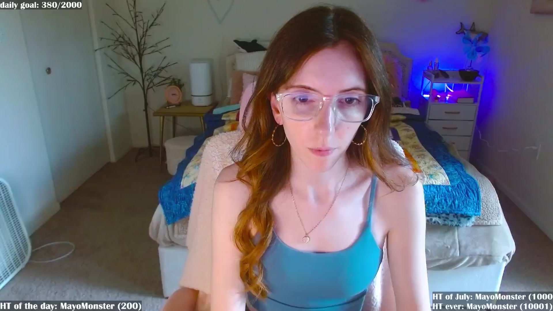 Gallery image thumbnail from MangoMae's myfreecams stream on, 07/07/2024, 19:36 image 1 of 20