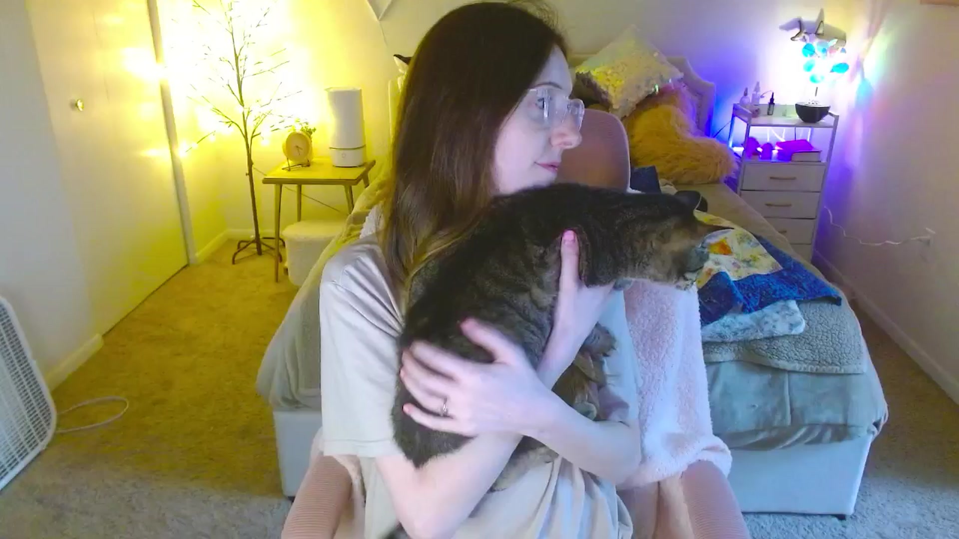Gallery image thumbnail from MangoMae's myfreecams stream on, 07/08/2024, 20:44 image 5 of 20