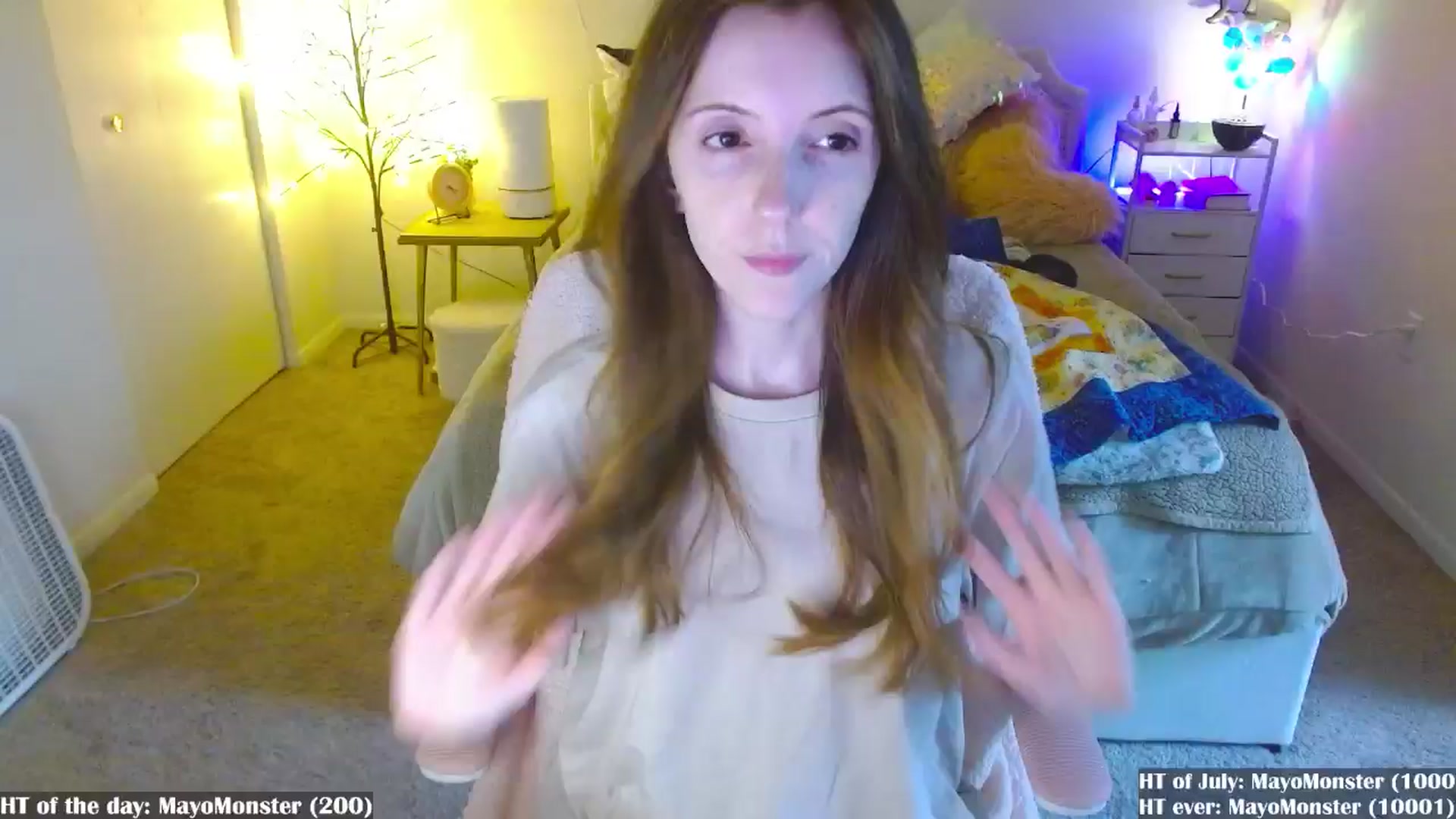 Gallery image thumbnail from MangoMae's myfreecams stream on, 07/08/2024, 20:44 image 1 of 20