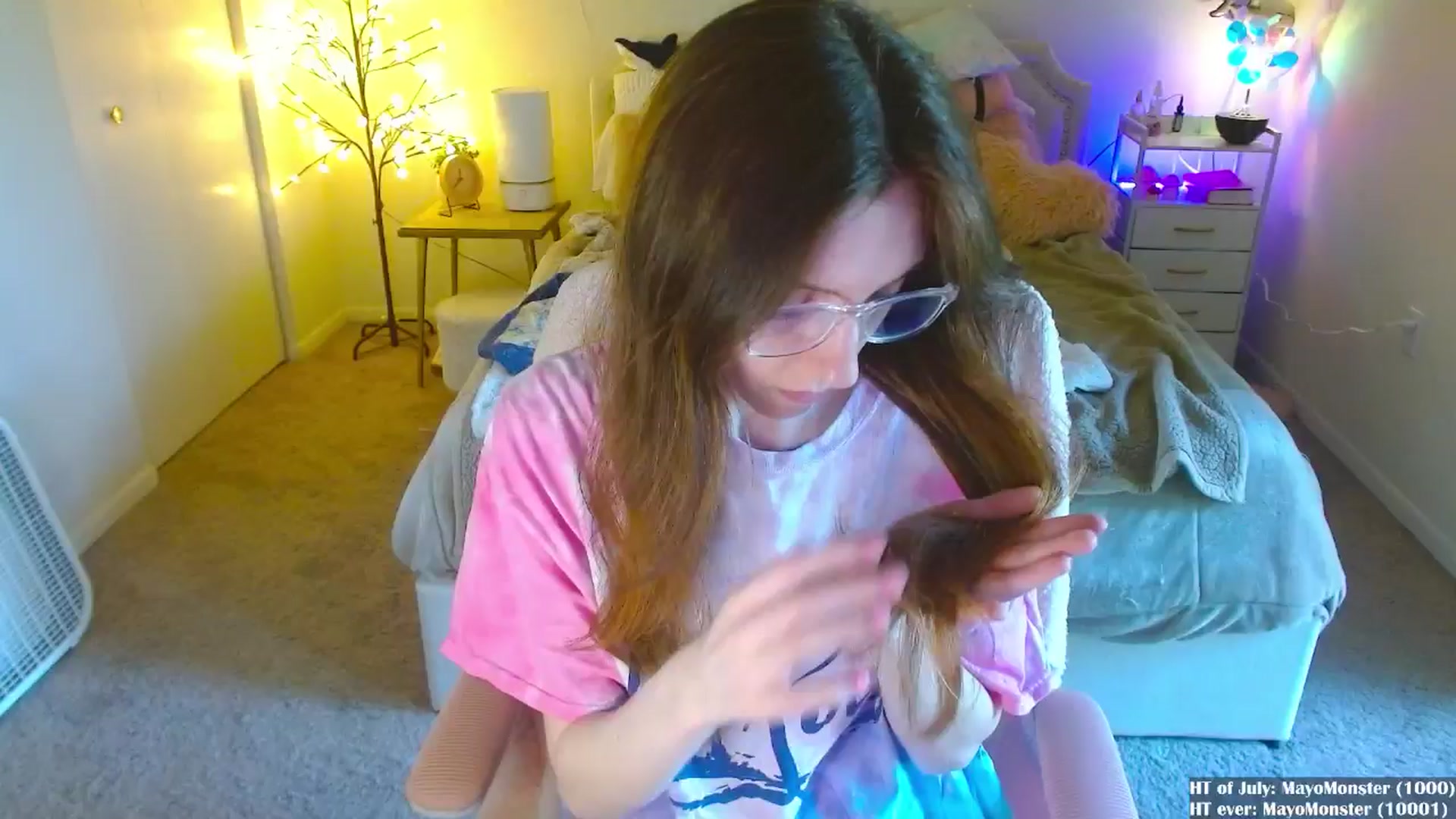 Gallery image thumbnail from MangoMae's myfreecams stream on, 07/15/2024, 16:54 image 2 of 20