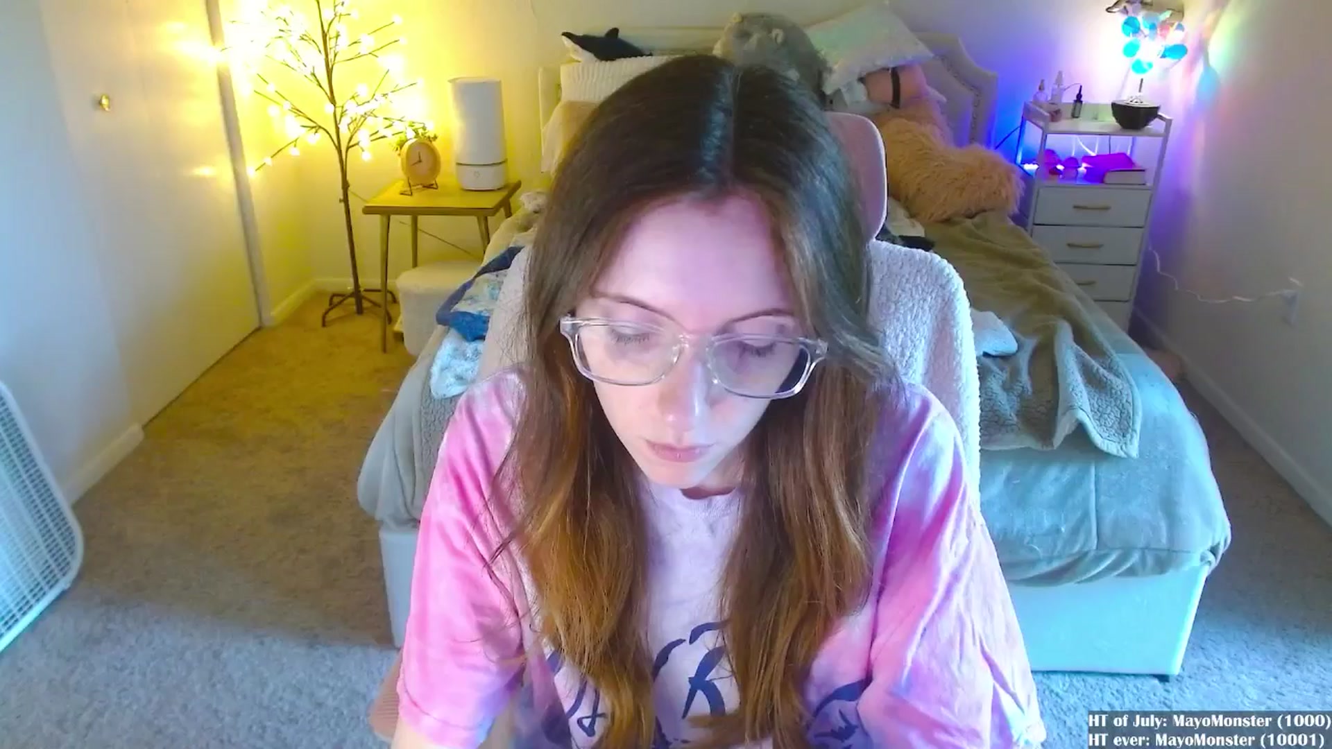 Gallery image thumbnail from MangoMae's myfreecams stream on, 07/15/2024, 16:54 image 7 of 20