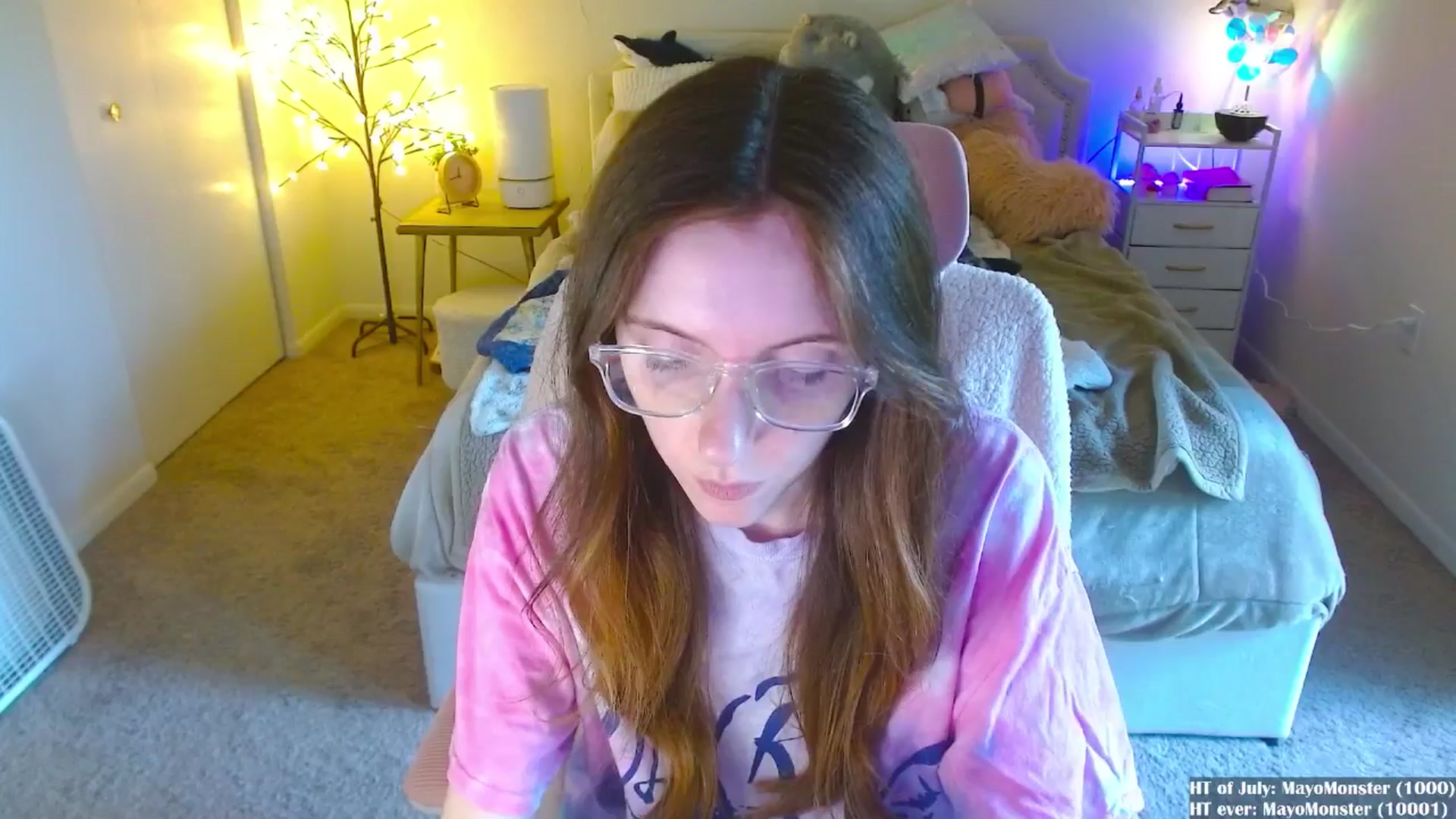 Gallery image thumbnail from MangoMae's myfreecams stream on, 07/15/2024, 16:54 image 8 of 20