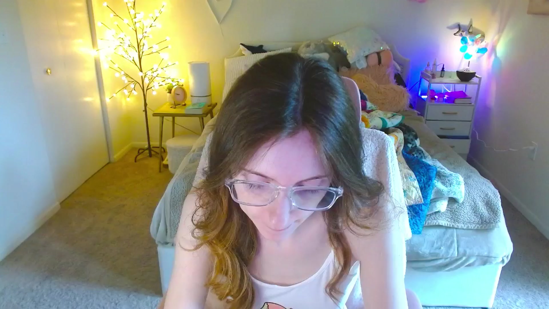 Gallery image thumbnail from MangoMae's myfreecams stream on, 08/01/2024, 13:56 image 14 of 20