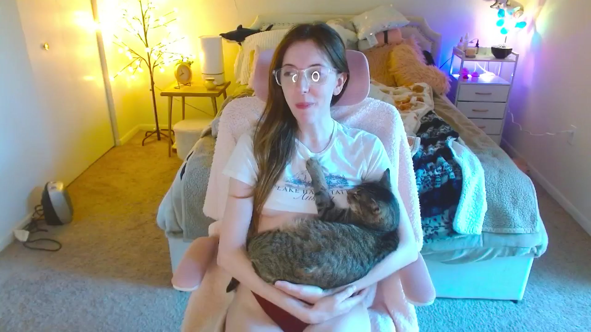 Gallery image thumbnail from MangoMae's myfreecams stream on, 09/15/2024, 16:52 image 8 of 20
