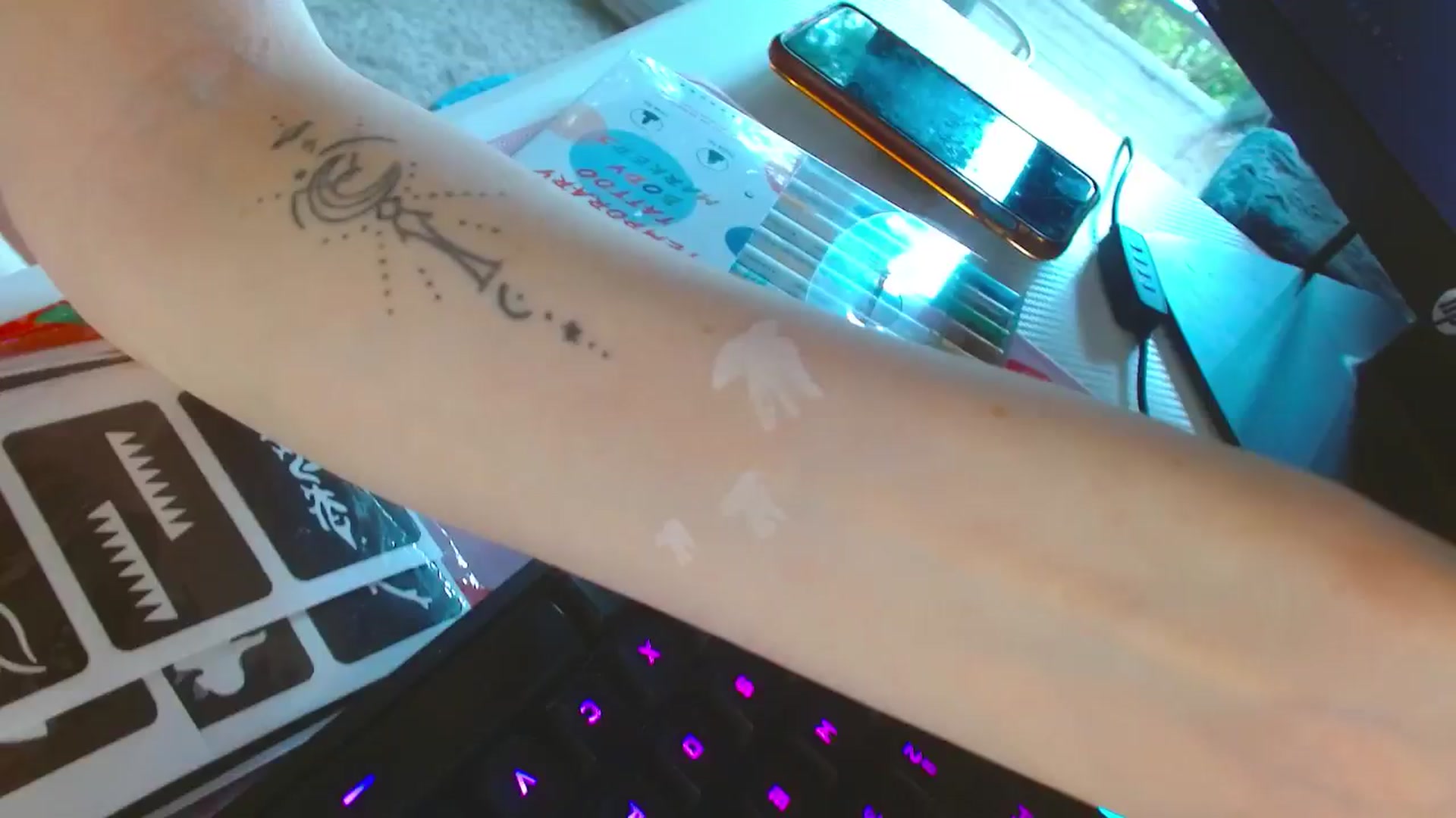 Gallery image thumbnail from MangoMae's myfreecams stream on, 09/29/2024, 20:40 image 11 of 20