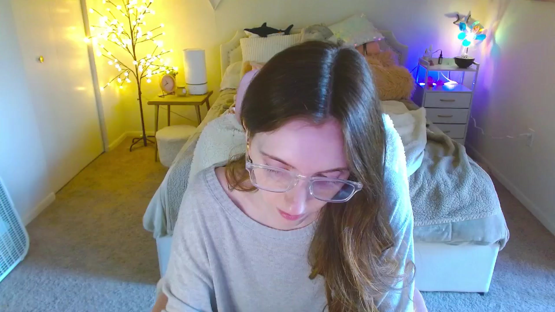 Gallery image thumbnail from MangoMae's myfreecams stream on, 10/23/2024, 18:53 image 6 of 20