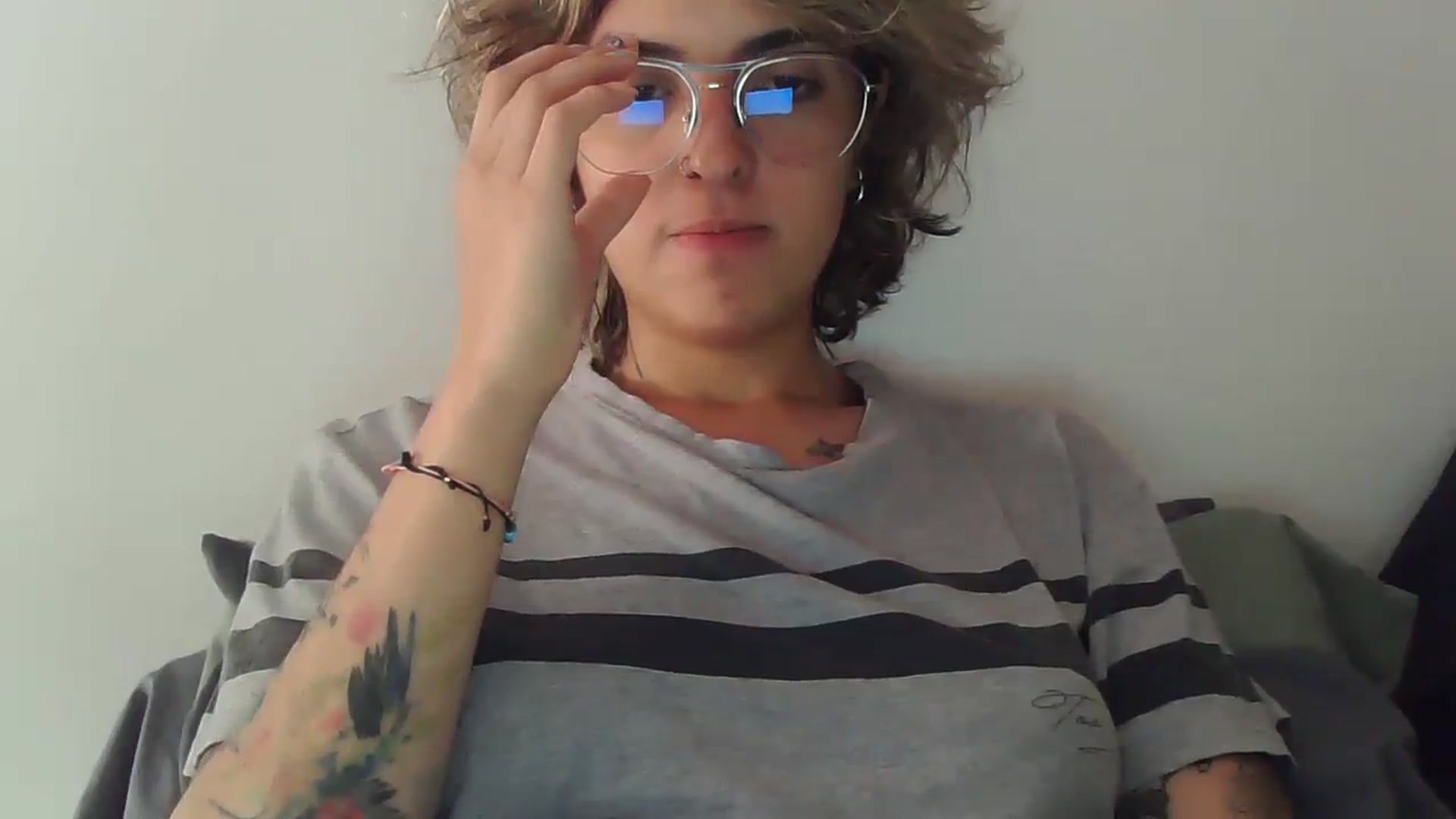 Gallery image thumbnail from ManhattanNY's myfreecams stream on, 12/28/2023, 17:05 image 15 of 20