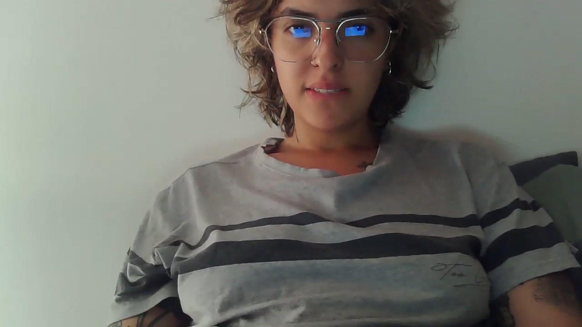 Gallery image thumbnail from ManhattanNY's myfreecams stream on, 12/28/2023, 17:05 image 10 of 20