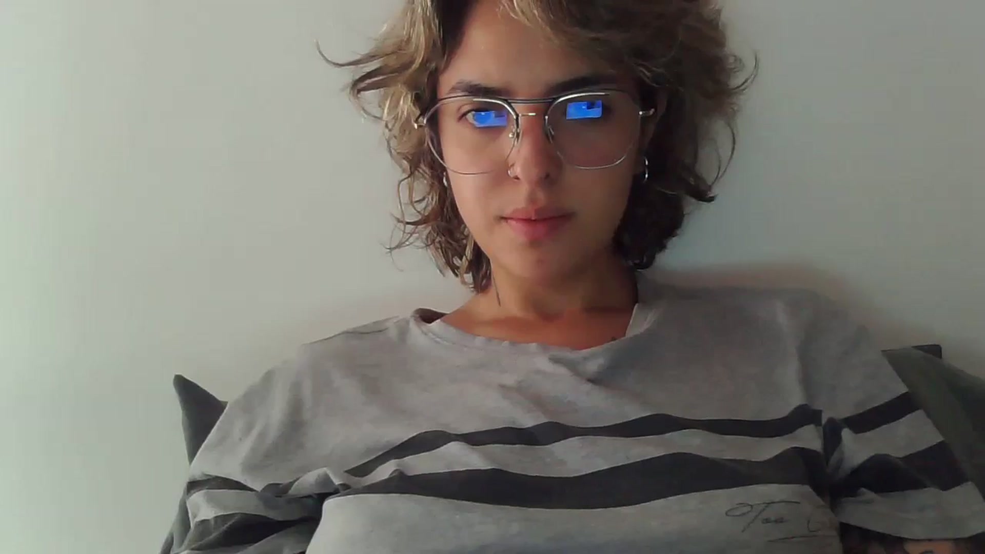 Gallery image thumbnail from ManhattanNY's myfreecams stream on, 12/28/2023, 17:05 image 6 of 20