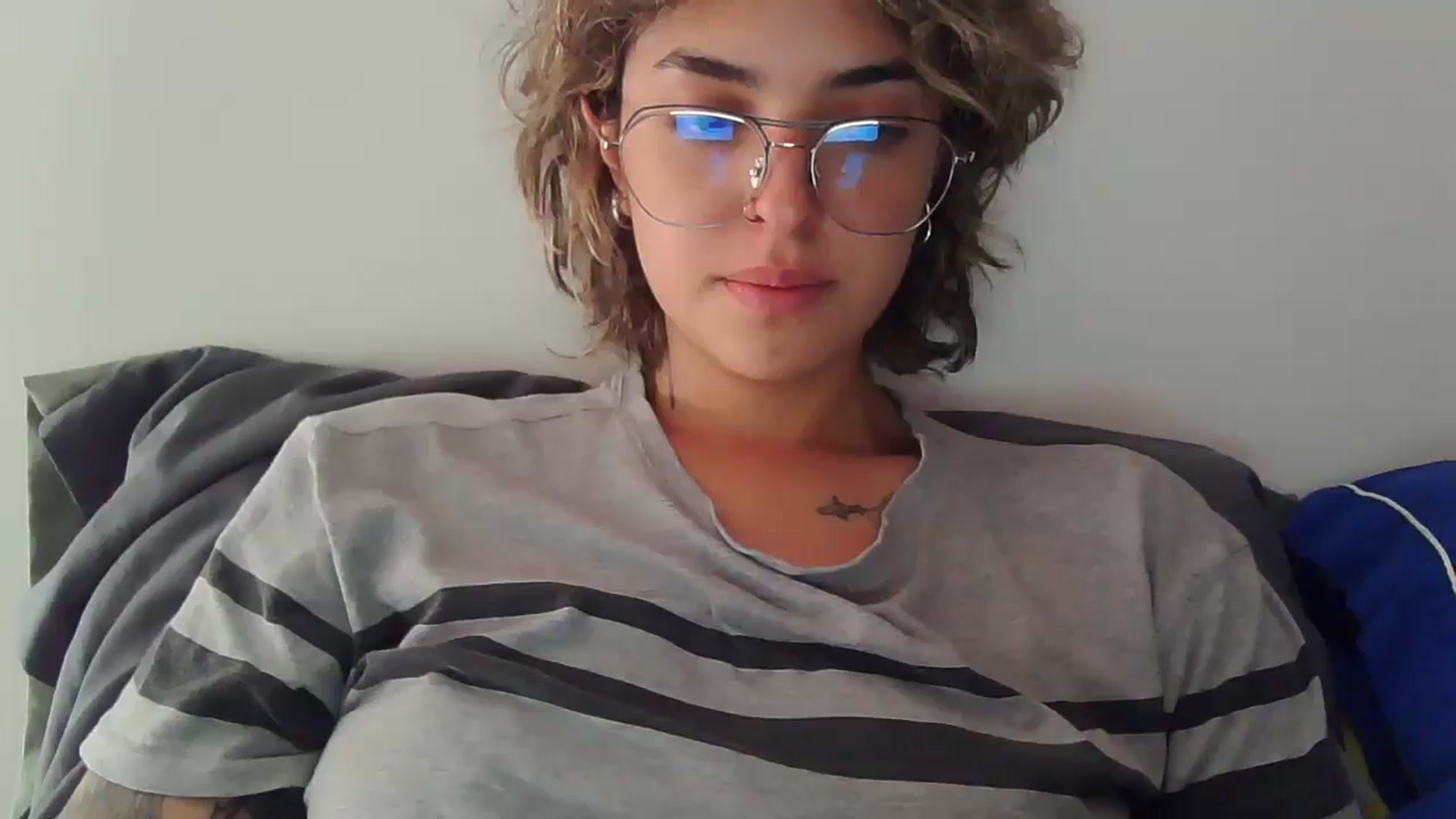 Gallery image thumbnail from ManhattanNY's myfreecams stream on, 01/05/2024, 16:54 image 4 of 20