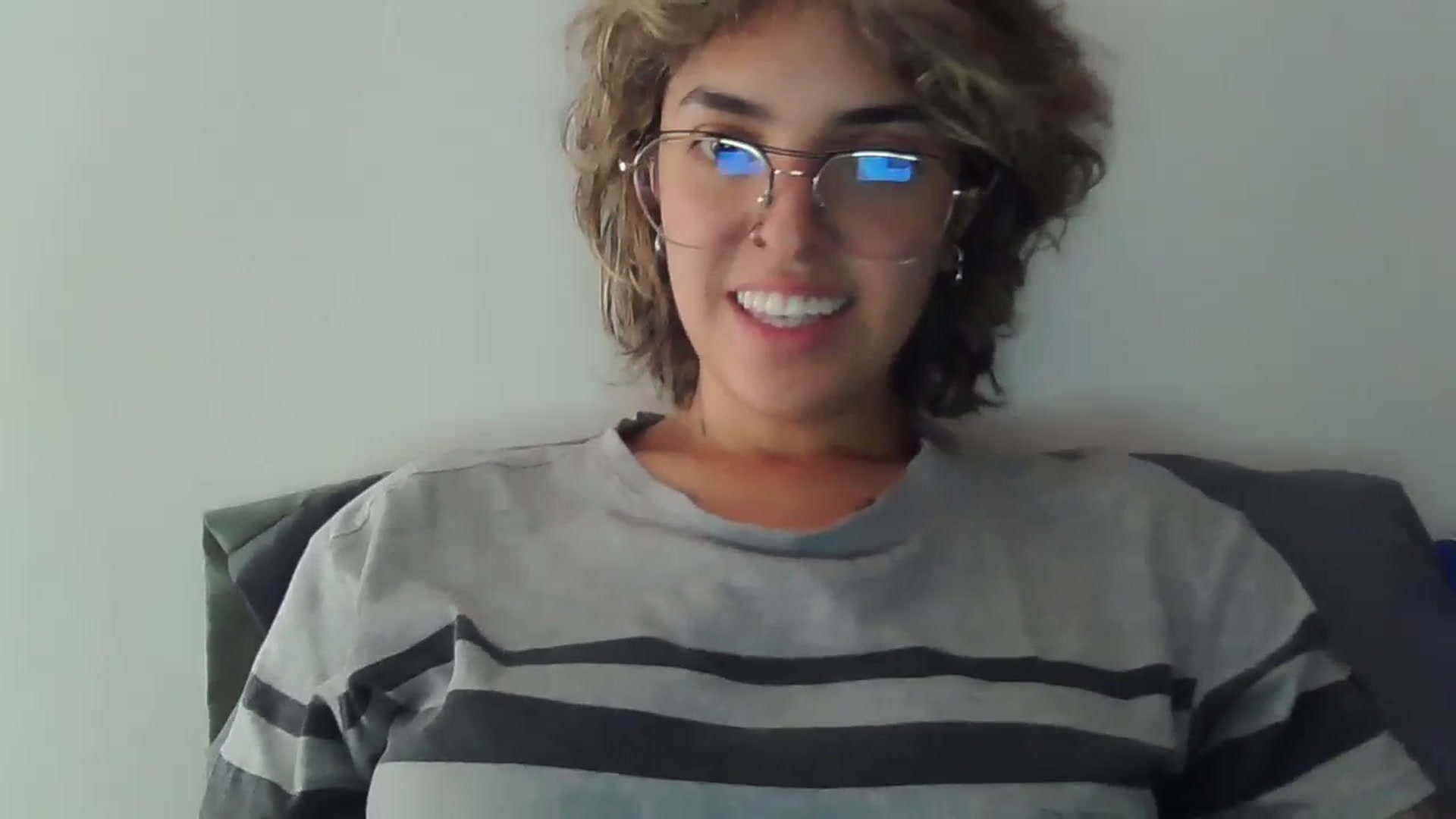 Gallery image thumbnail from ManhattanNY's myfreecams stream on, 01/05/2024, 16:54 image 6 of 20