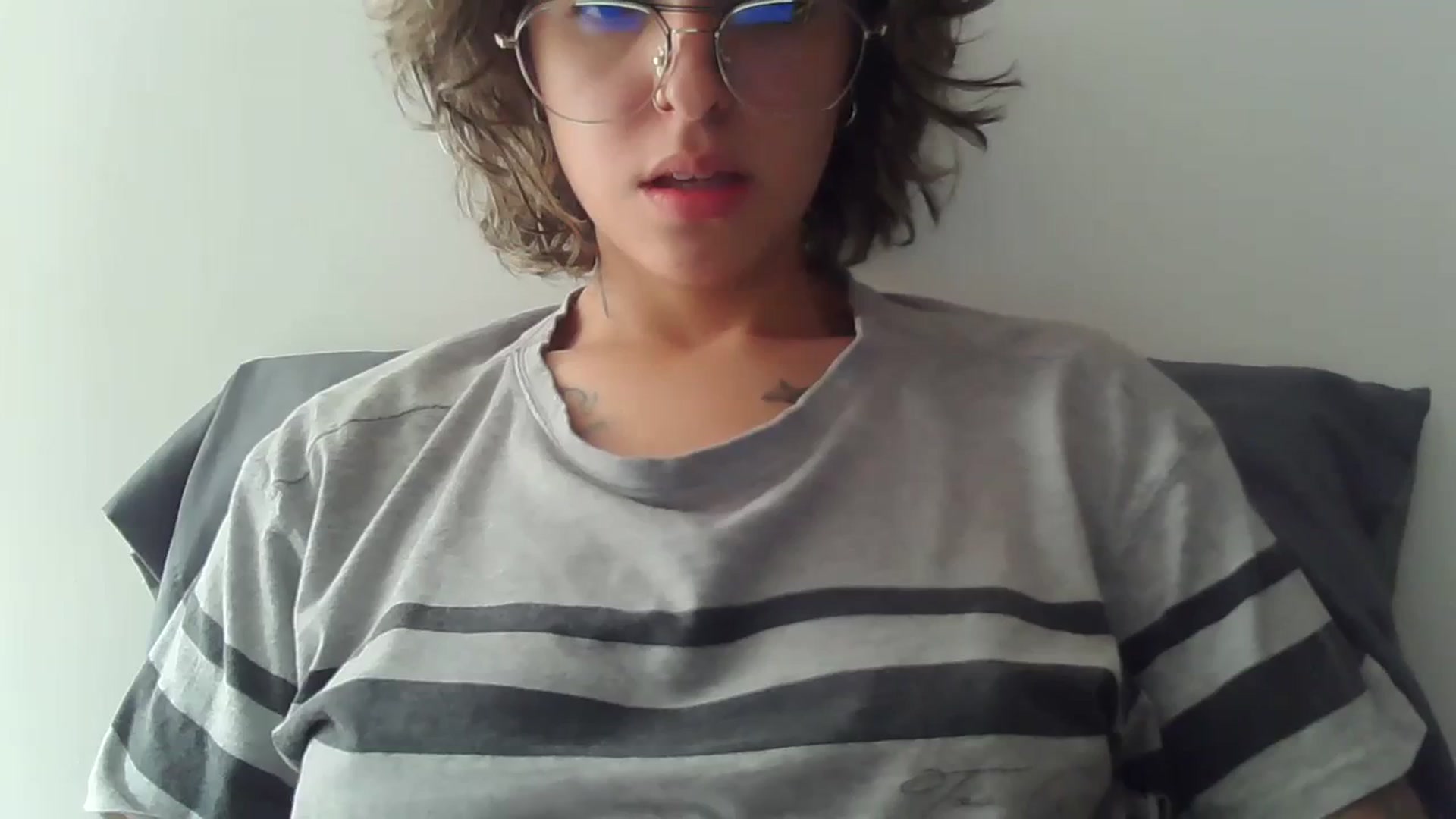 Gallery image thumbnail from ManhattanNY's myfreecams stream on, 01/13/2024, 18:13 image 14 of 20