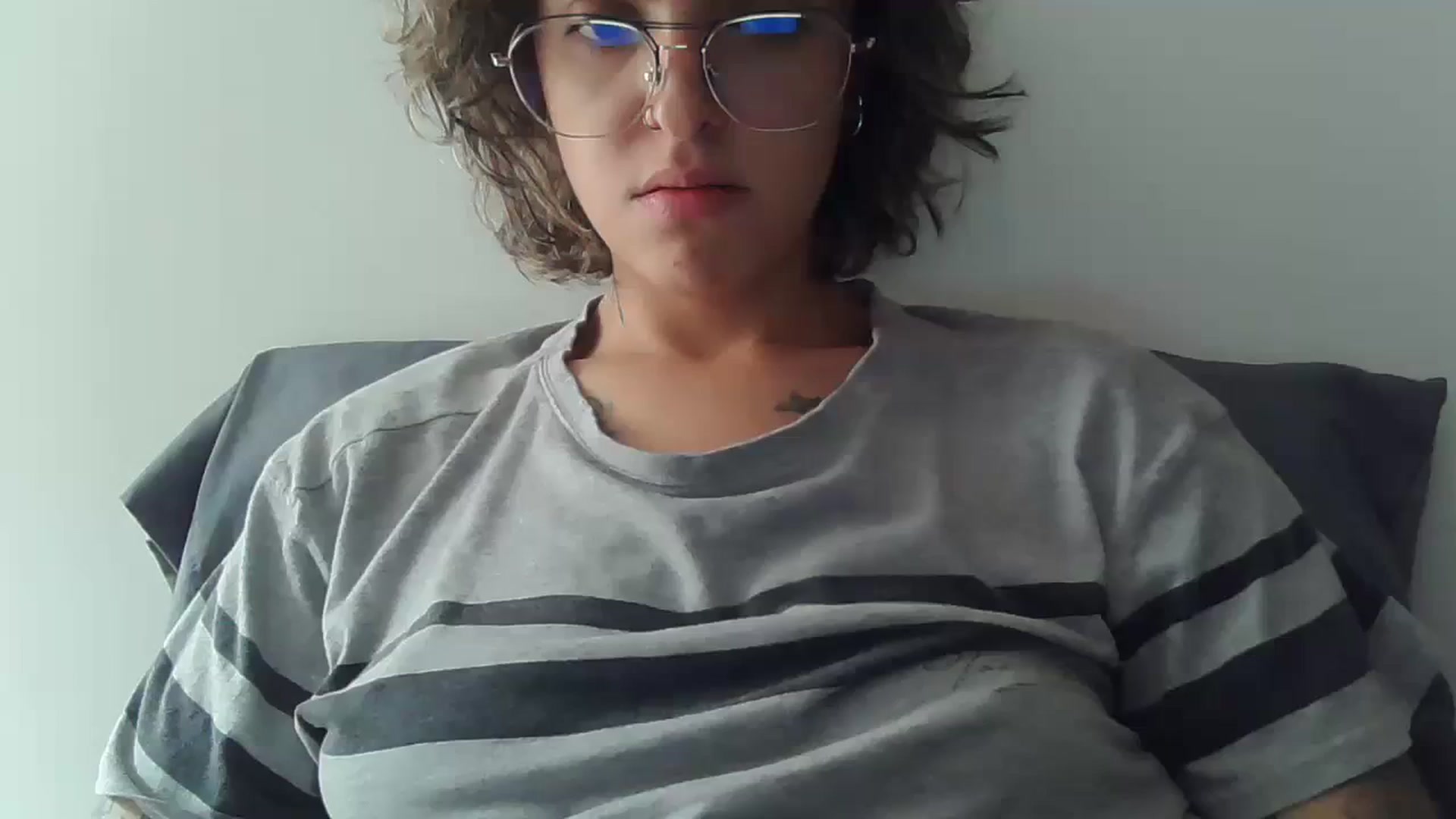 Gallery image thumbnail from ManhattanNY's myfreecams stream on, 01/13/2024, 18:13 image 15 of 20