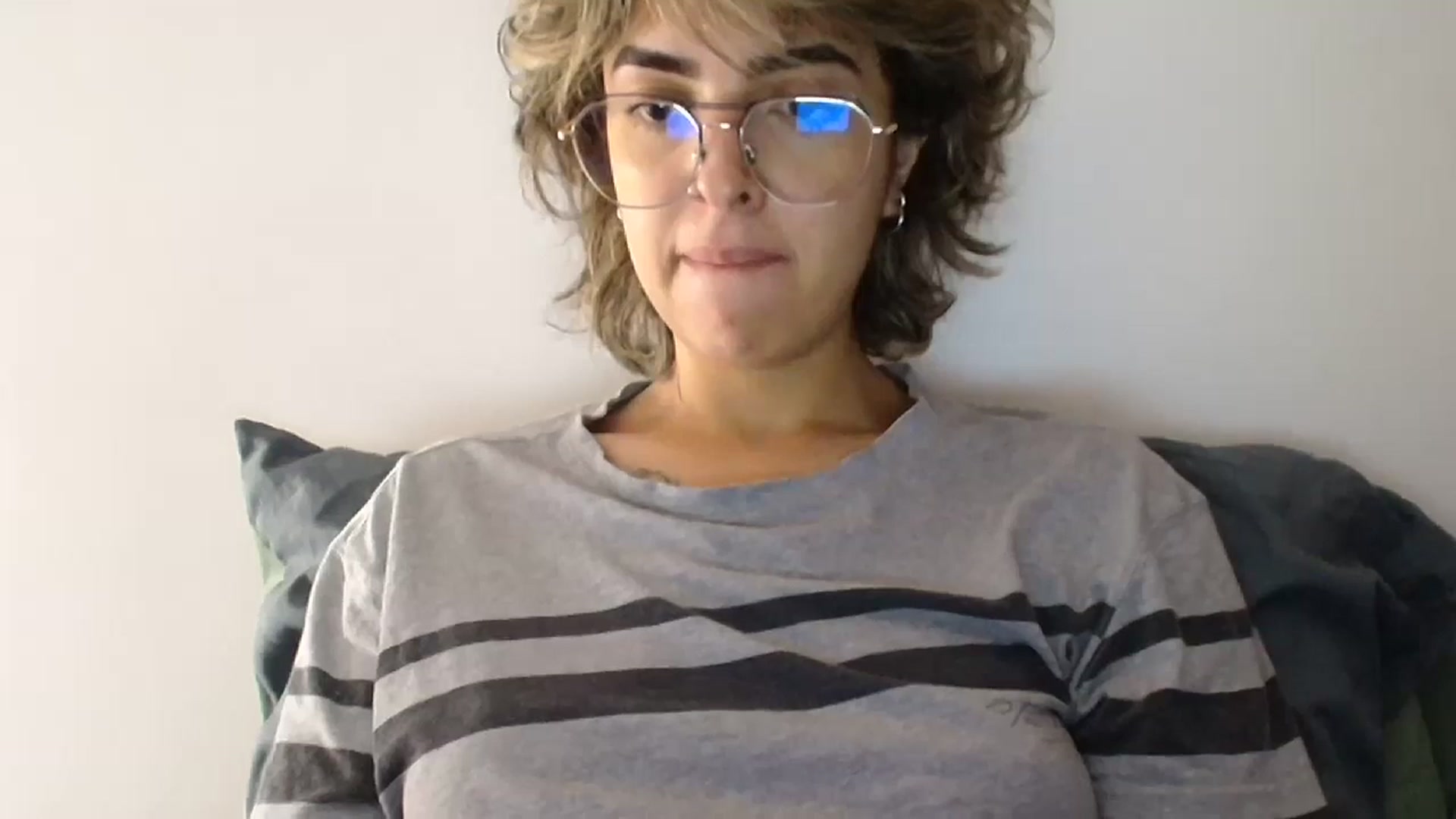 Gallery image thumbnail from ManhattanNY's myfreecams stream on, 01/18/2024, 15:22 image 3 of 20