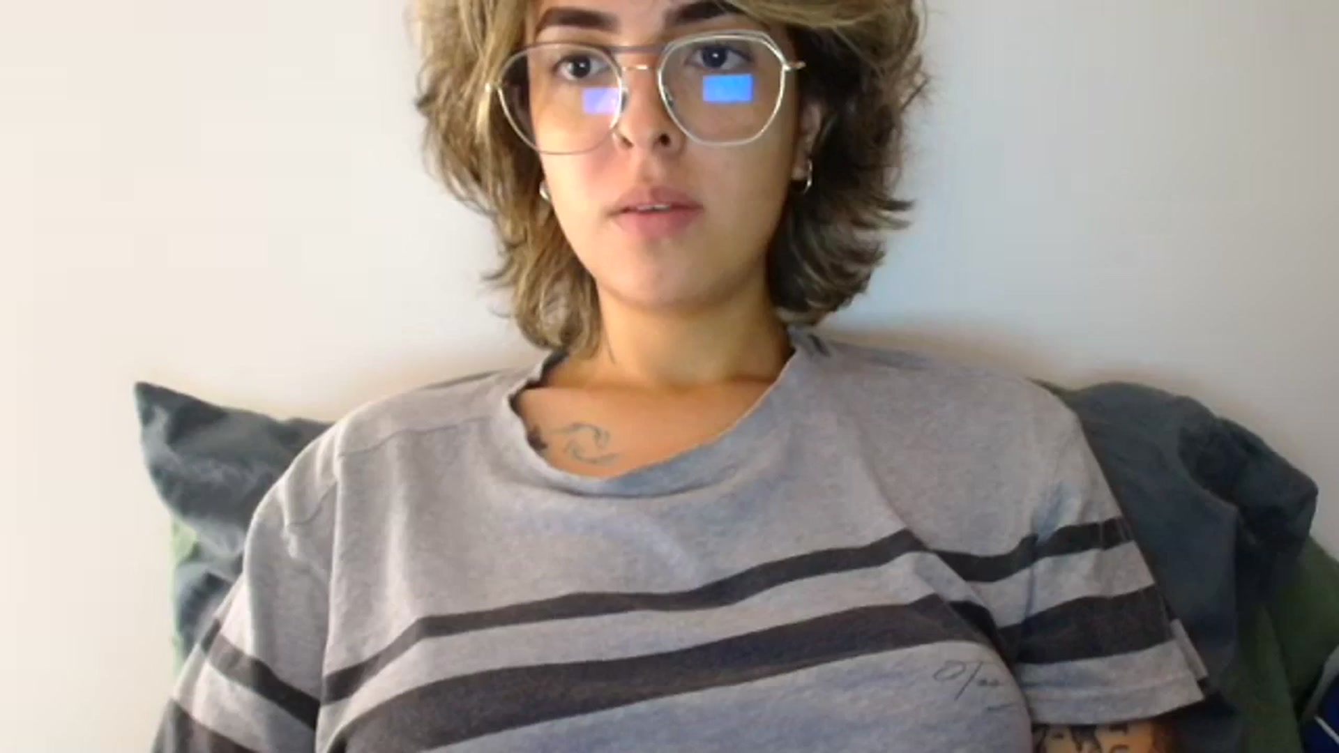 Gallery image thumbnail from ManhattanNY's myfreecams stream on, 01/18/2024, 15:55 image 4 of 20