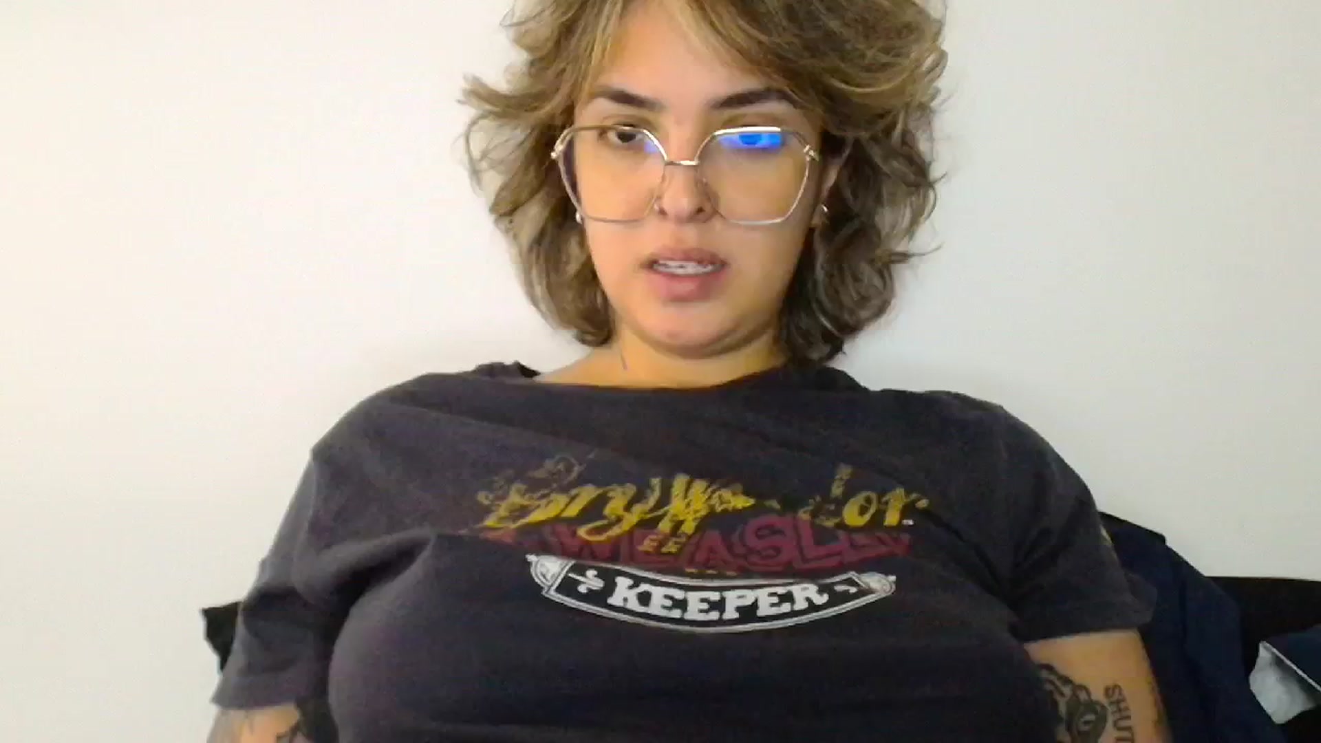 Gallery image thumbnail from ManhattanNY's myfreecams stream on, 09/16/2024, 19:04 image 2 of 20