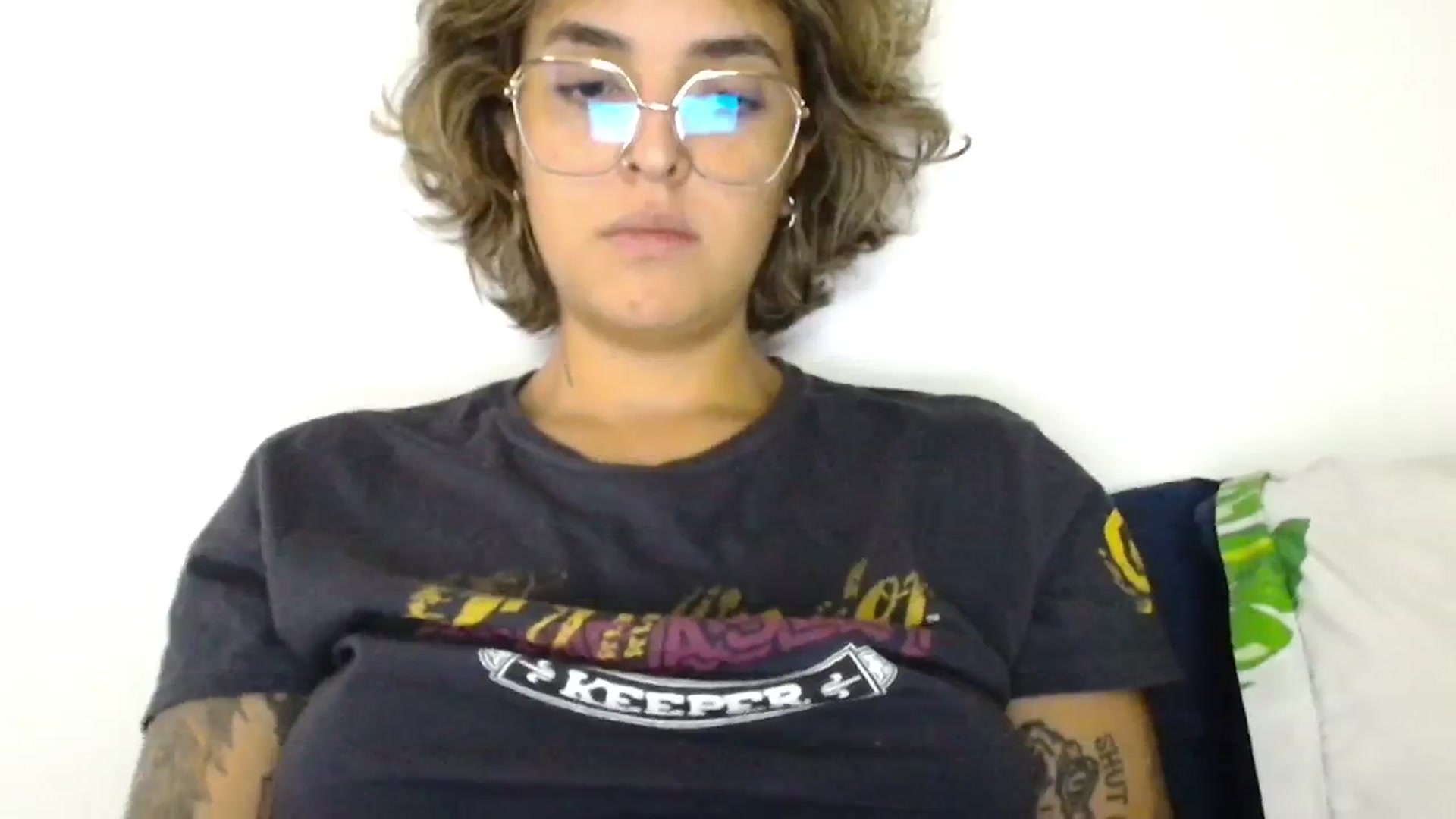 Gallery image thumbnail from ManhattanNY's myfreecams stream on, 10/17/2024, 16:43 image 16 of 20