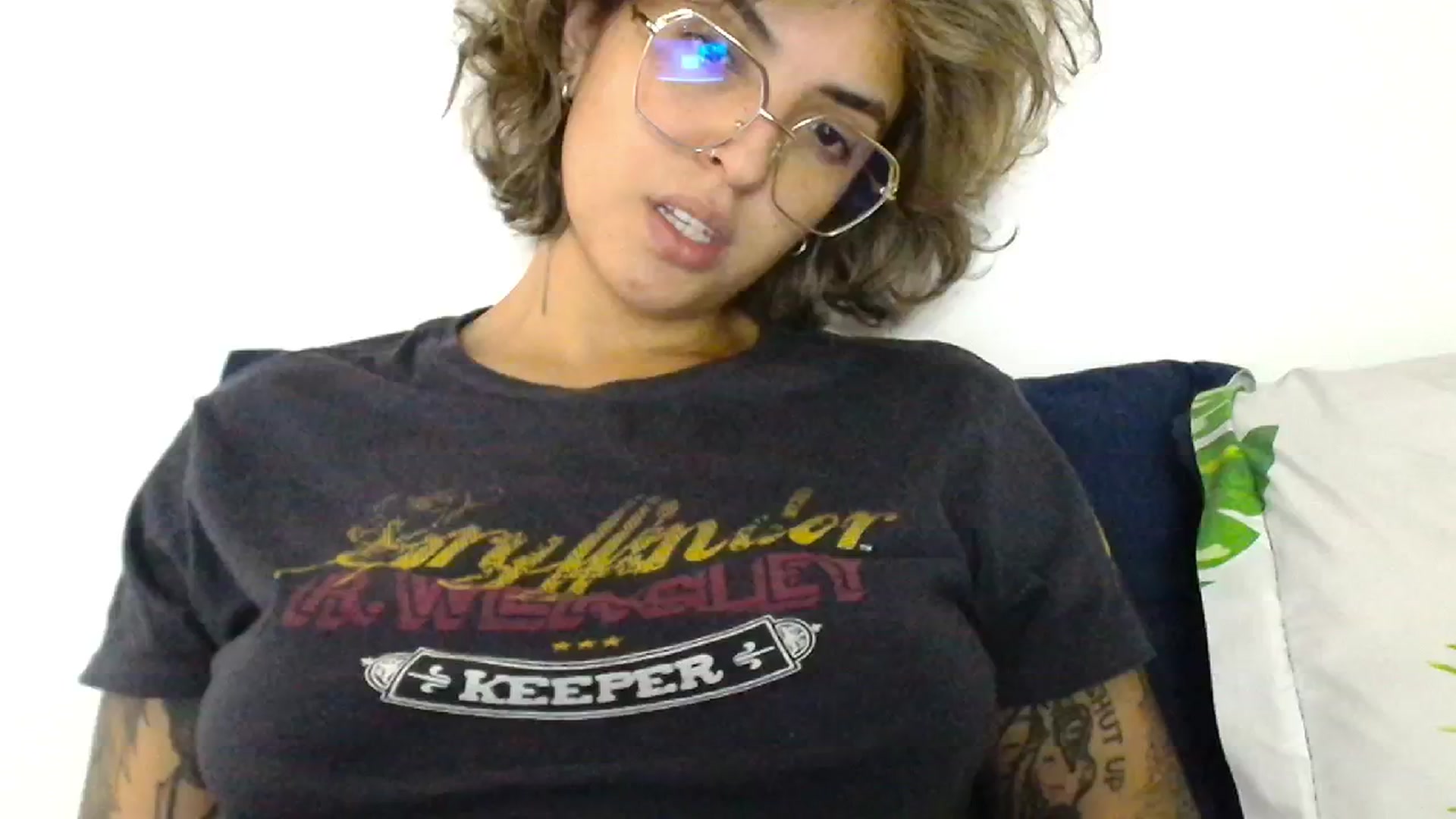 Gallery image thumbnail from ManhattanNY's myfreecams stream on, 10/17/2024, 16:43 image 2 of 20